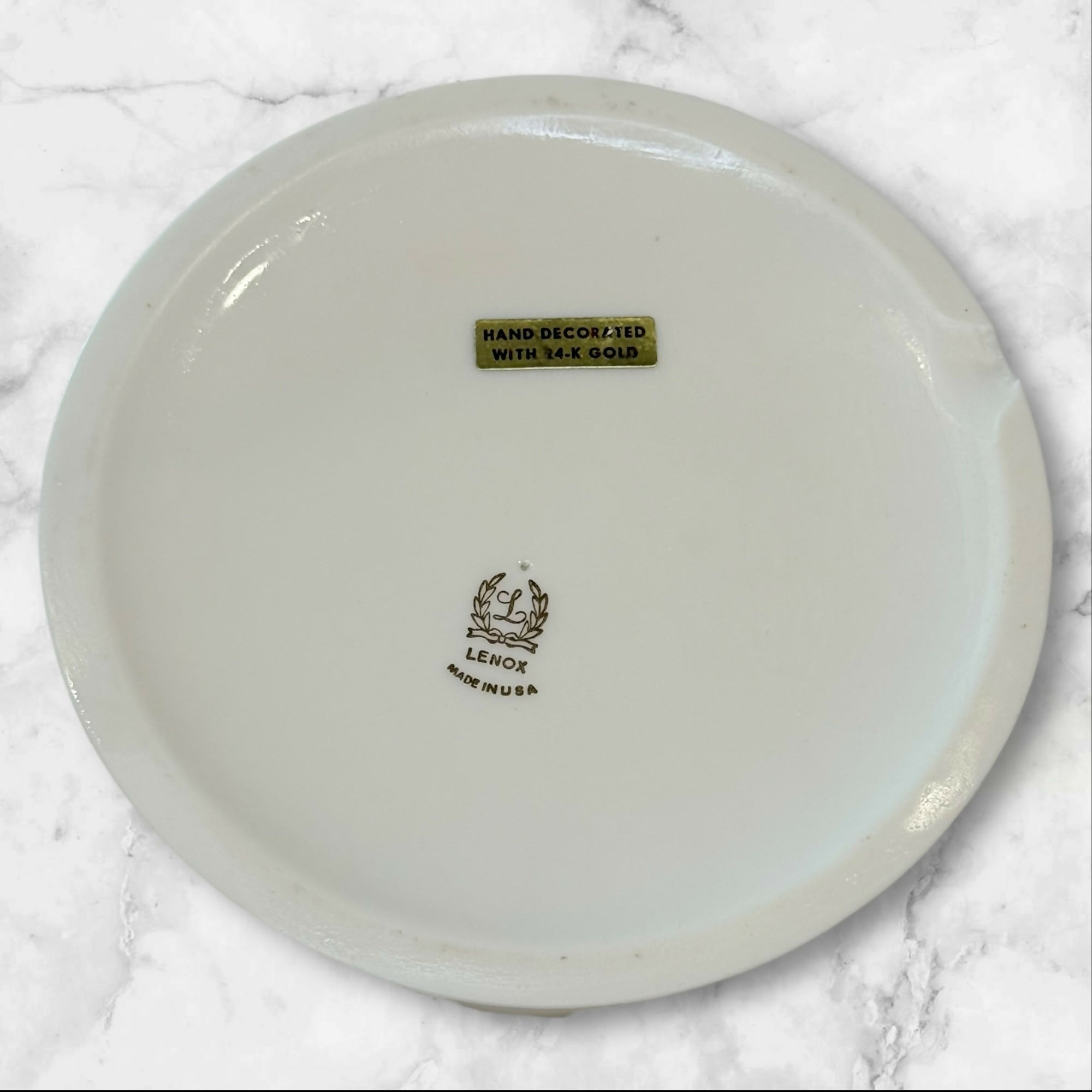 Lenox Plaza Collection Pedestal Cake Stand | Gold Trim | Excellent Condition