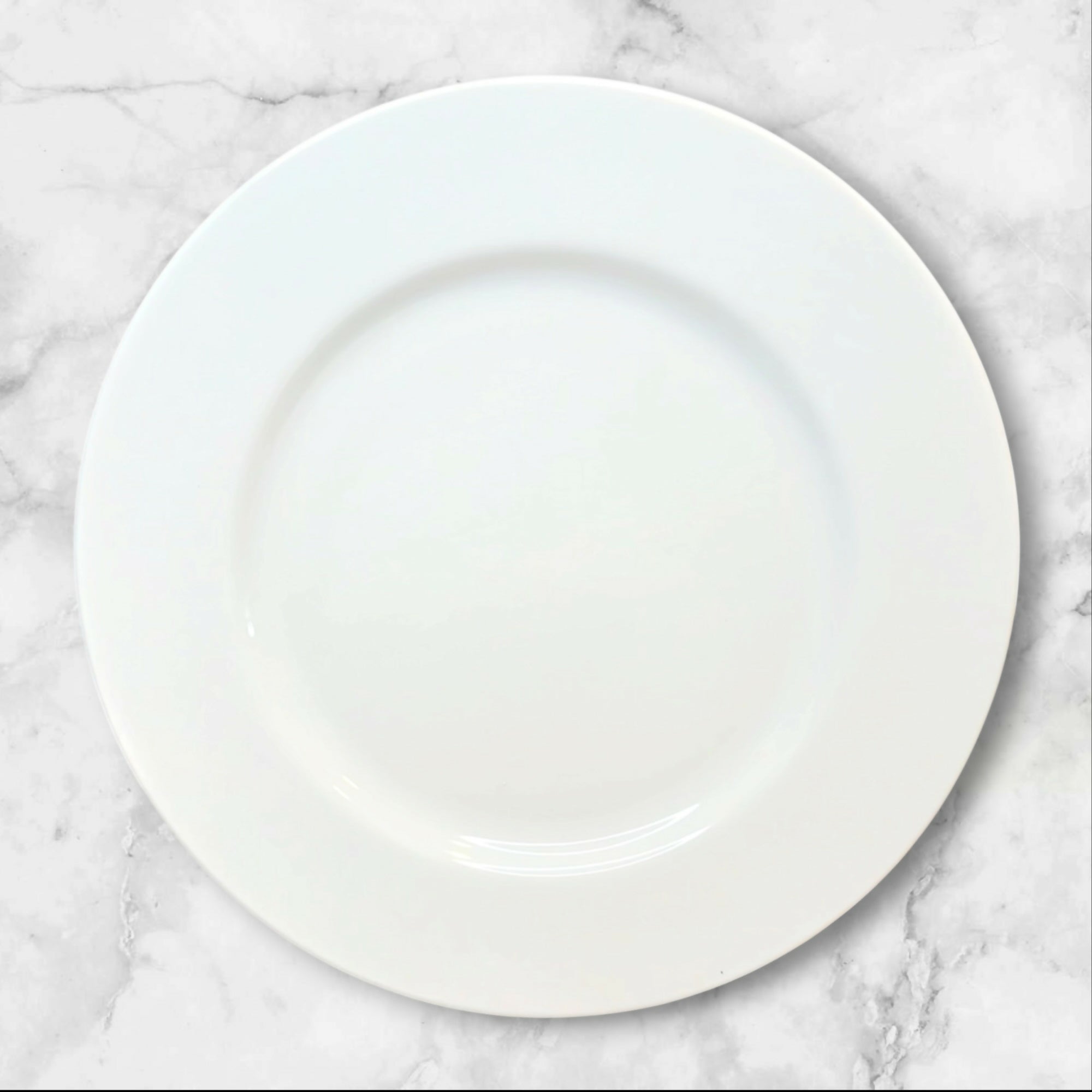 Eddie Bauer Home White Dinner Plates Made in Japan | Set of 7 | Great Condition