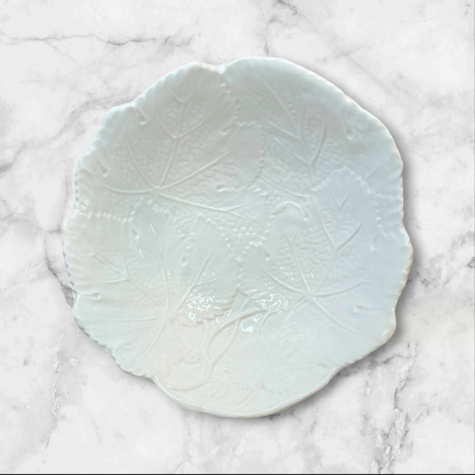 Italian Leaf Embossed Ceramic Bowls | Set of 4 | Made in Italy | Good Condition