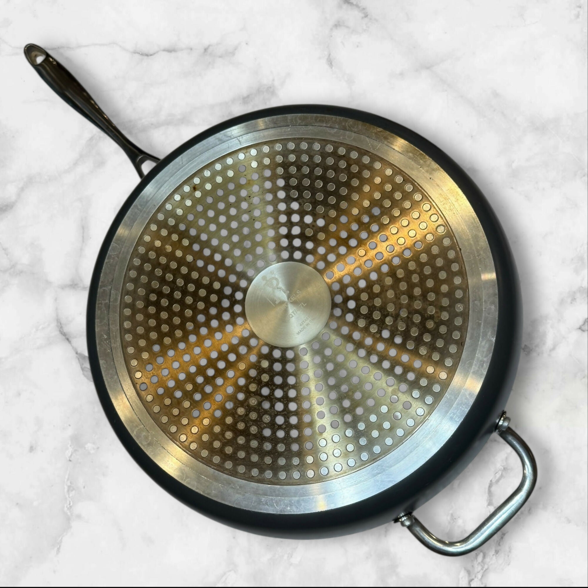 Zwilling Henckels 3 Qt Ceramic Nonstick Sauté Pan Gray | Great Condition