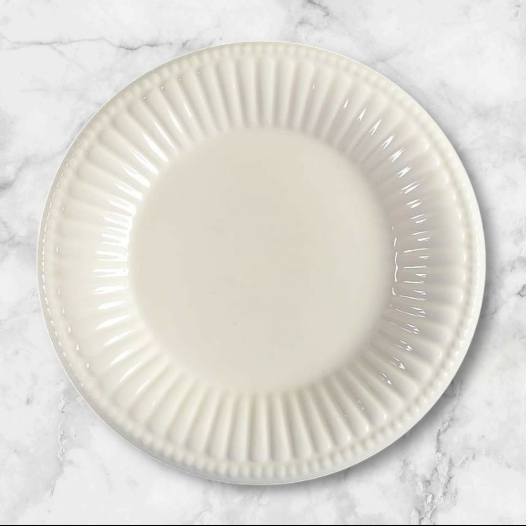 World Market Isabella White Dinner Plates | Set of 6 | Excellent Condition