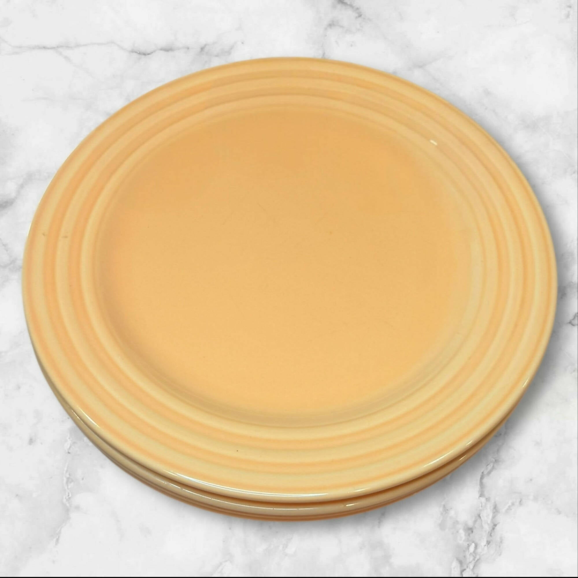 Pier 1 New Essentials Butter Dinner Plates | Set of 4 | Great Condition