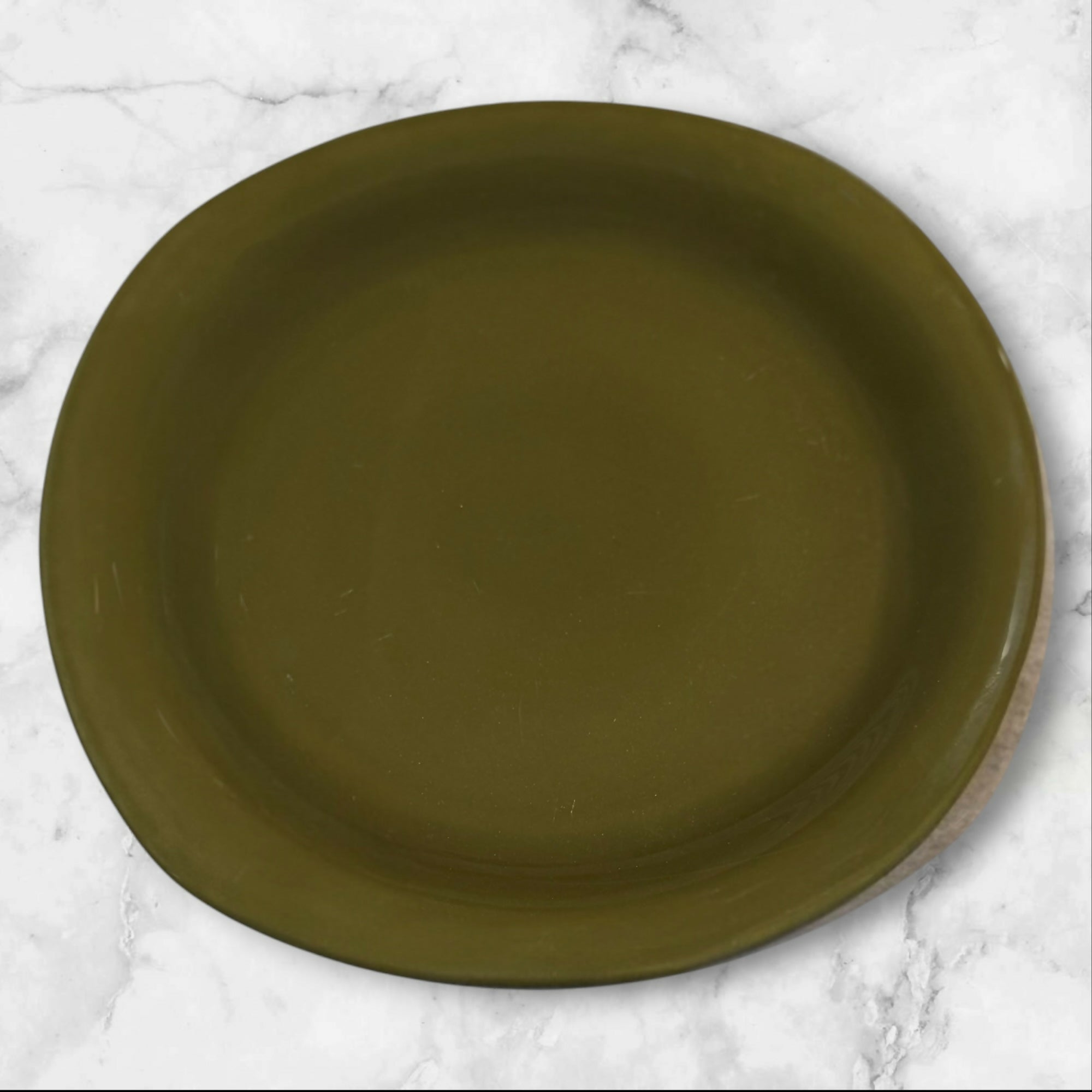 World Market Quad Olive Green Dinner Plates | Set of 6 | Good Condition