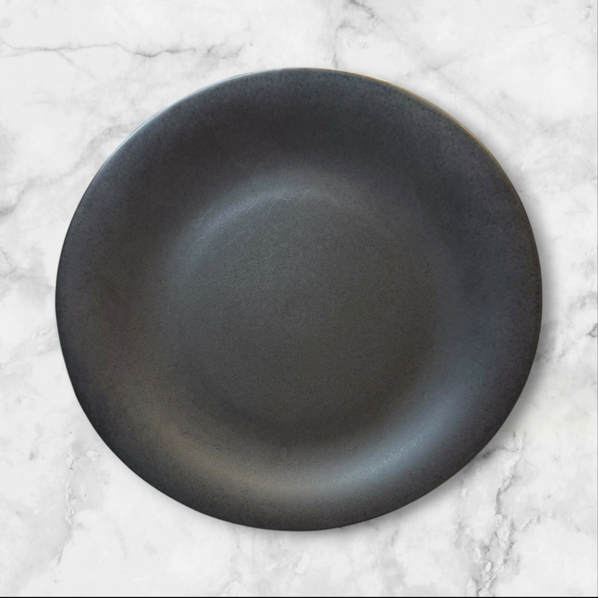 Pottery Barn Ellipse Black Dinner Plates | Set of 3 | Great Condition