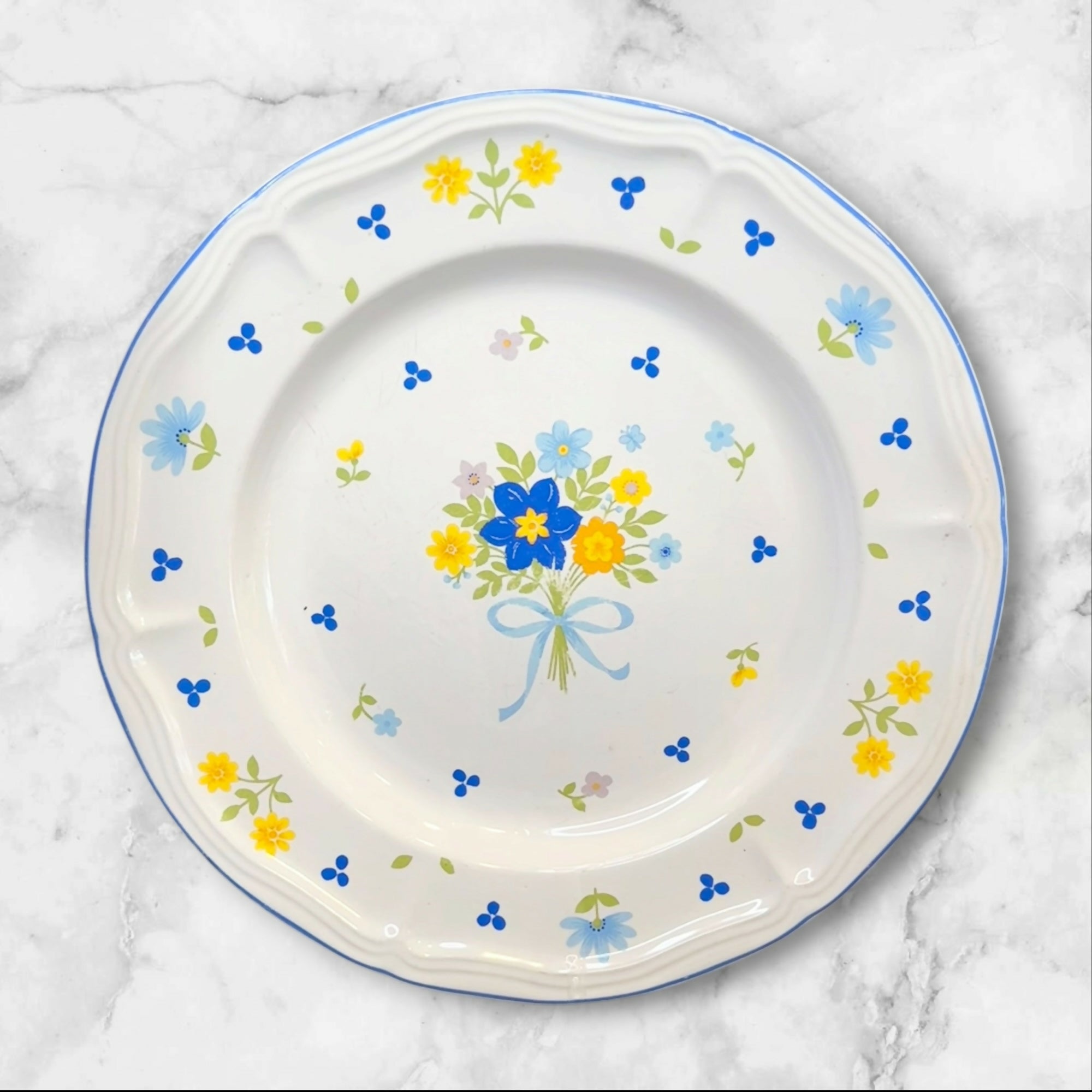 Brick Oven Dijon Floral Dinner Plates | Set of 3 | Great Condition