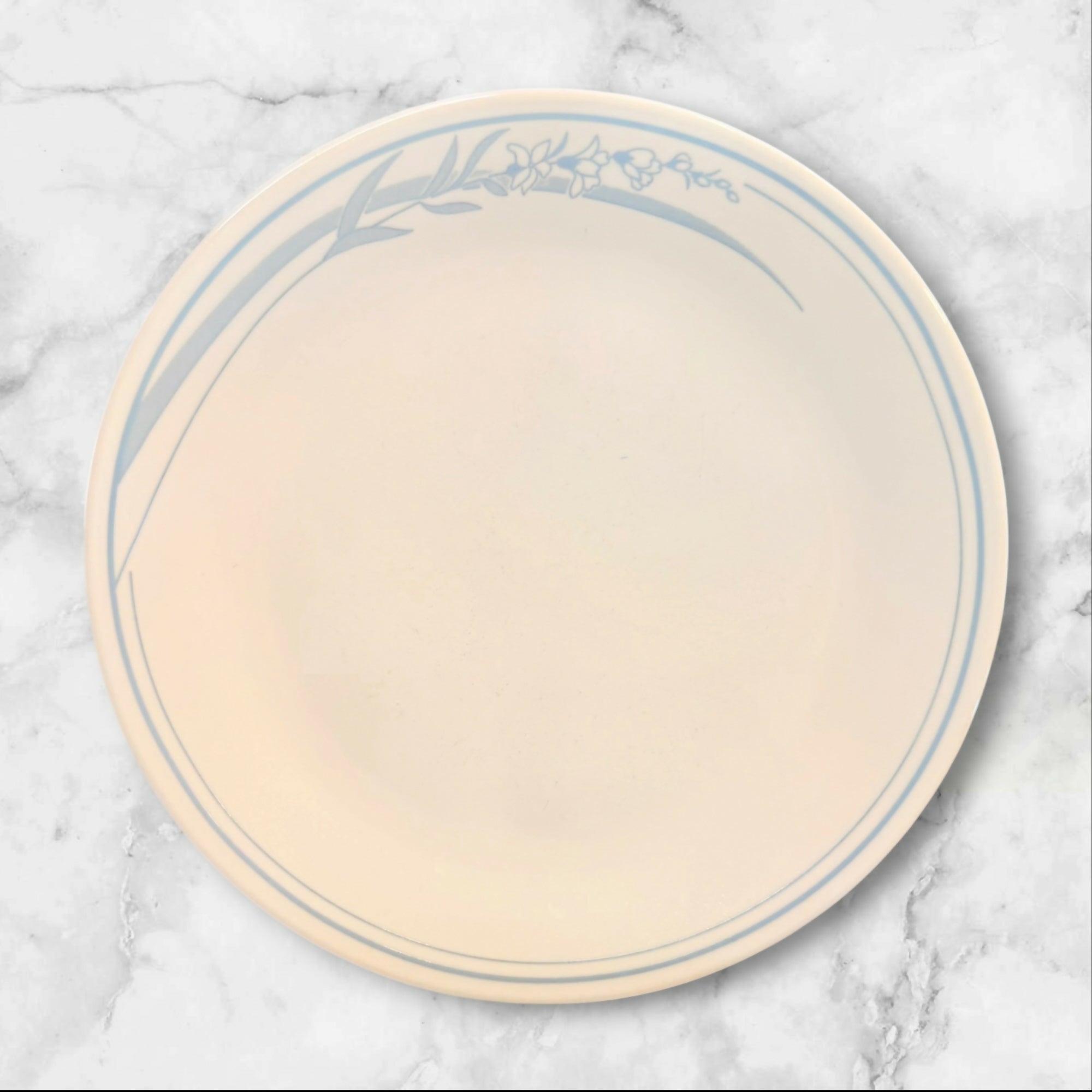 Corelle Blue Lily Dinner Plates | Set of 8 | Good Condition