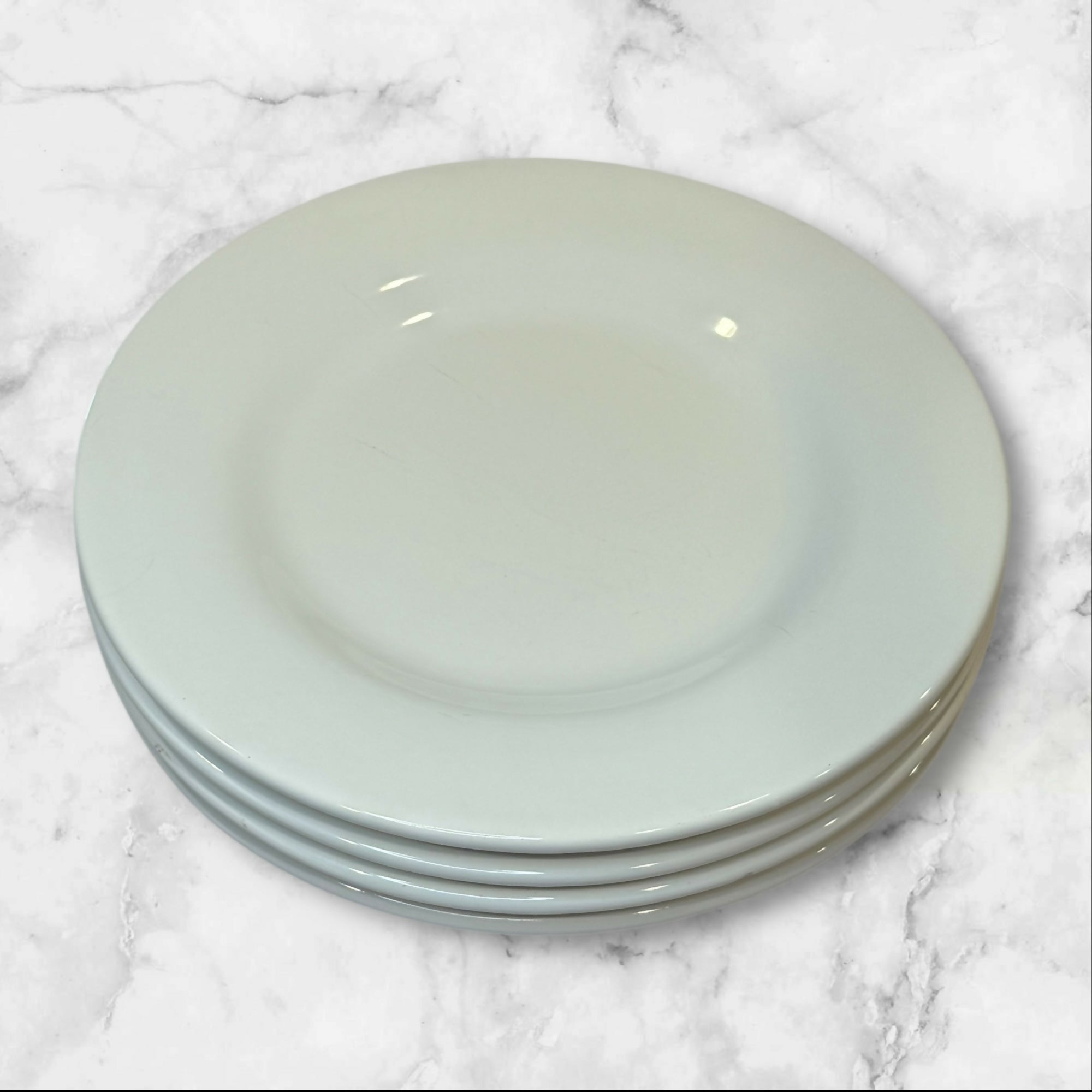 Banana Republic White Stoneware Dinner Plates | Set of 4 | Excellent Condition