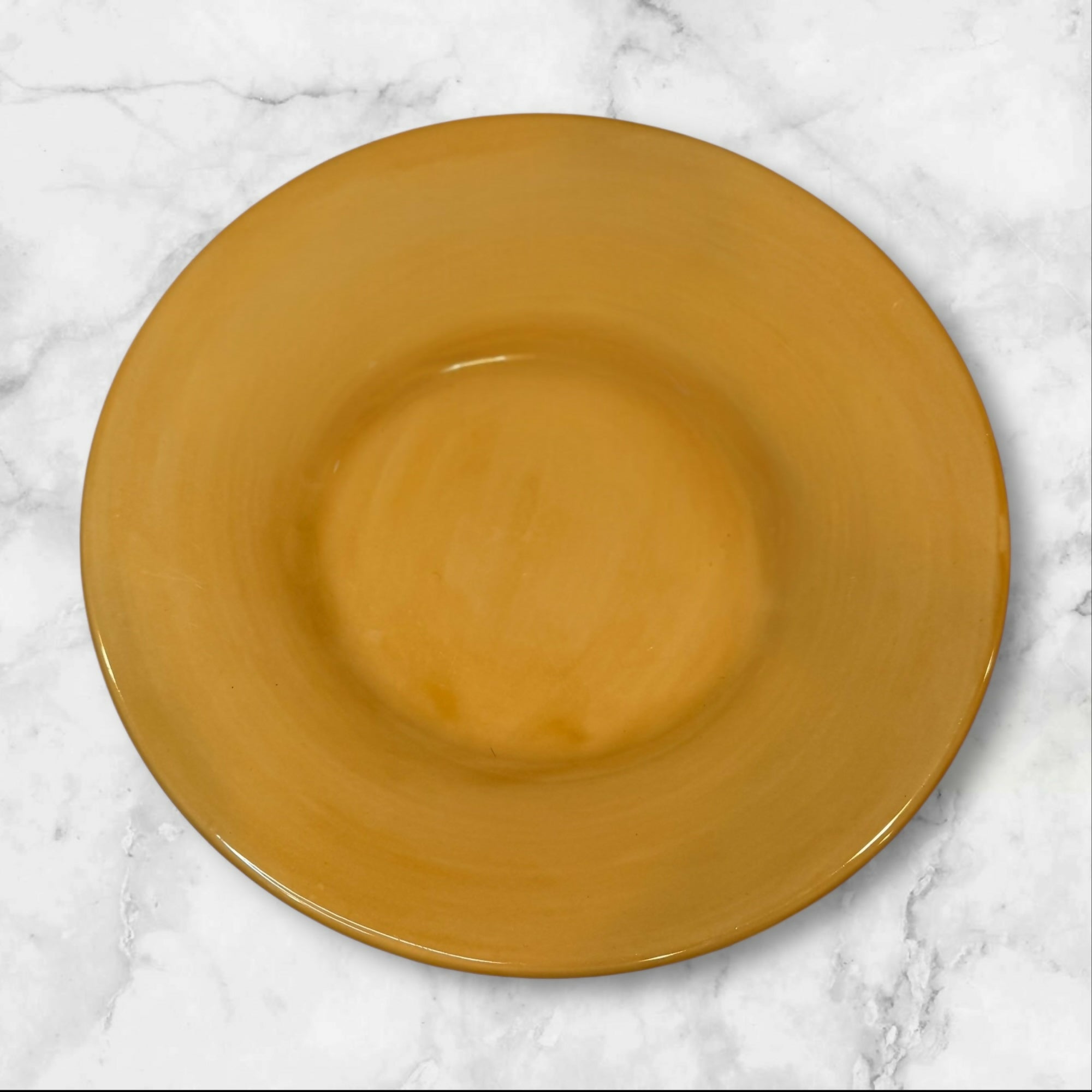 Pottery Barn Sausalito Yellow Pasta Bowls Set of 4 | Great Condition