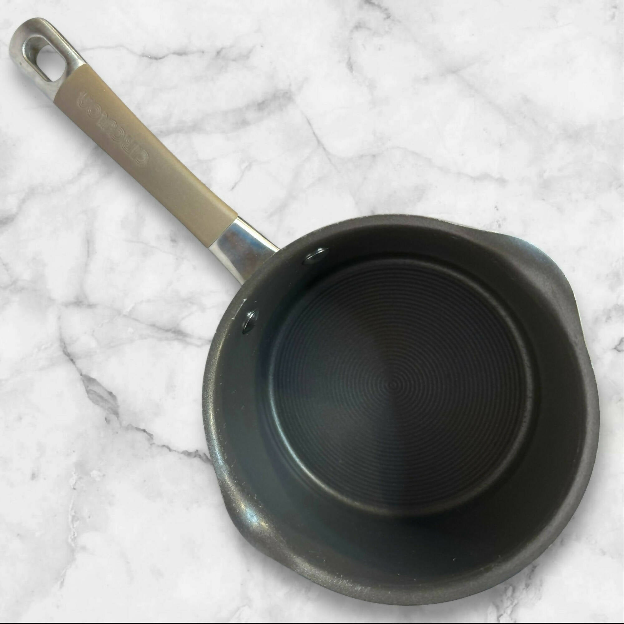 Circulon Premier Professional Saucepan w/ Strainer Lid | 2 Qt | Good Condition