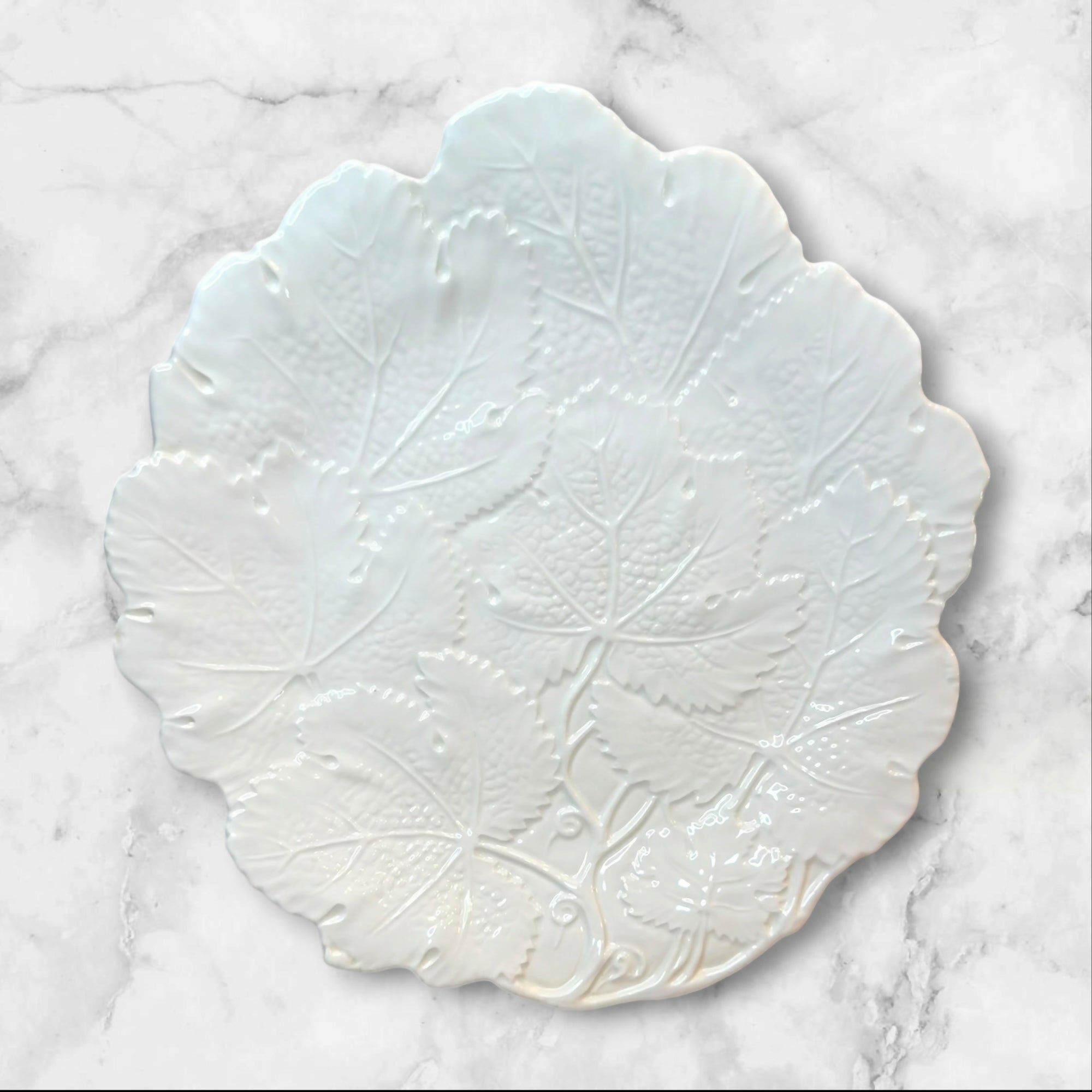 Italian Leaf Embossed Dinner Plates | Set of 4 | Made in Italy | Great Condition