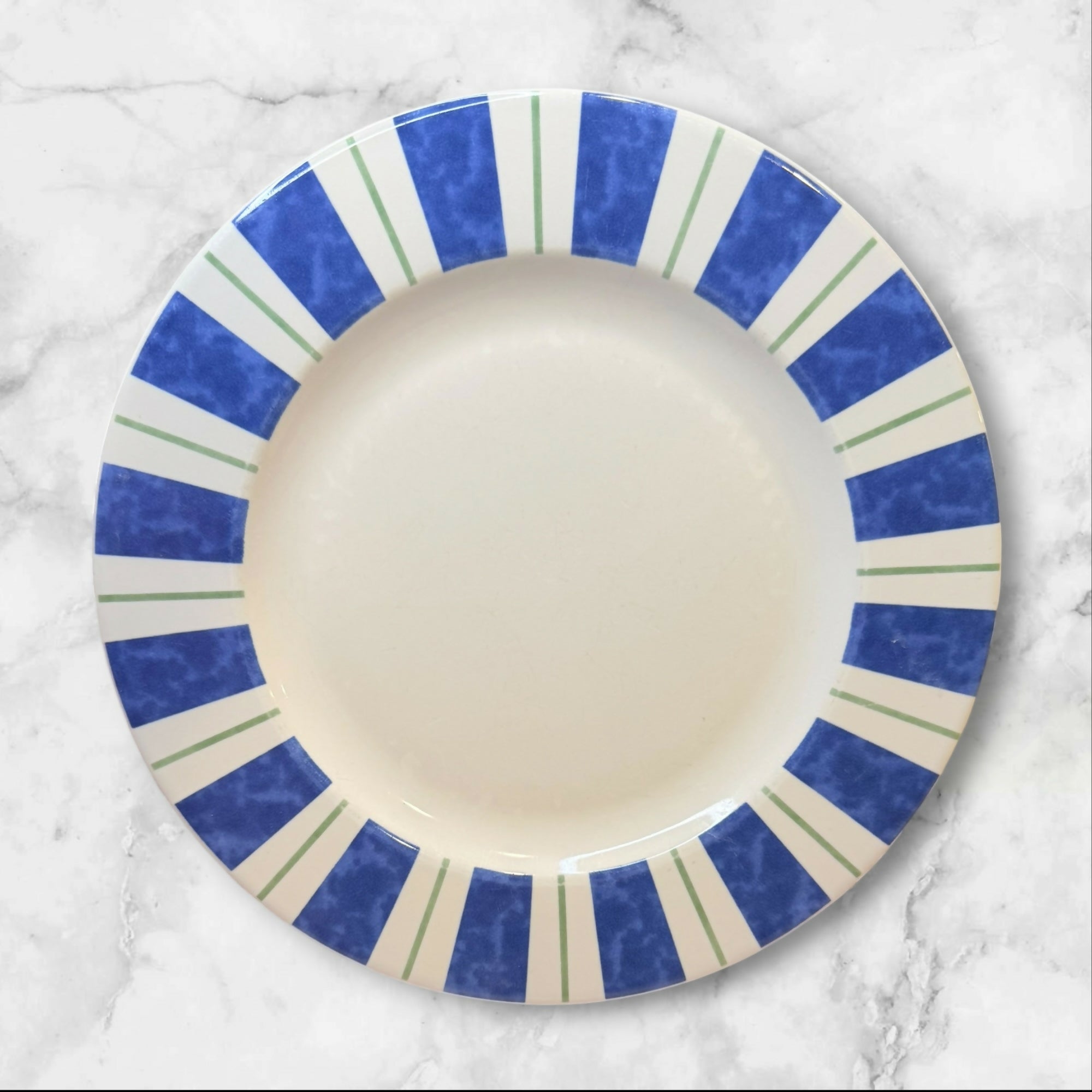 Pfaltzgraff Wyngate Stripe Dinner Plates Set of 4 Stoneware Gently Used