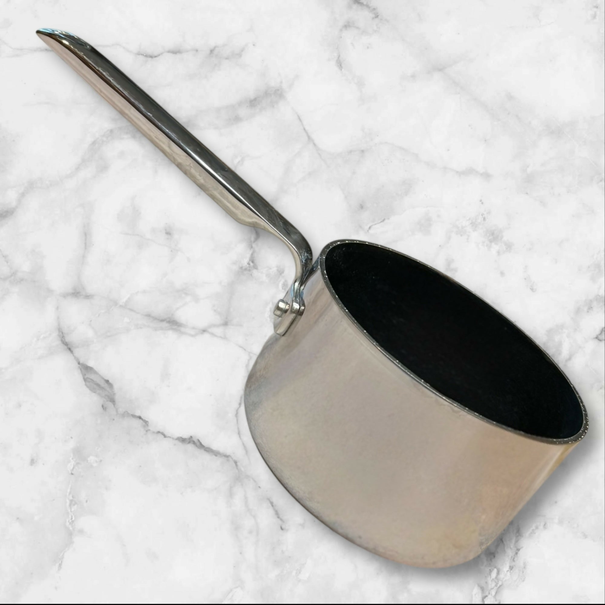 SCANPAN Williams Sonoma TechnIQ 2 Qt Saucepan with Lid | Excellent Condition