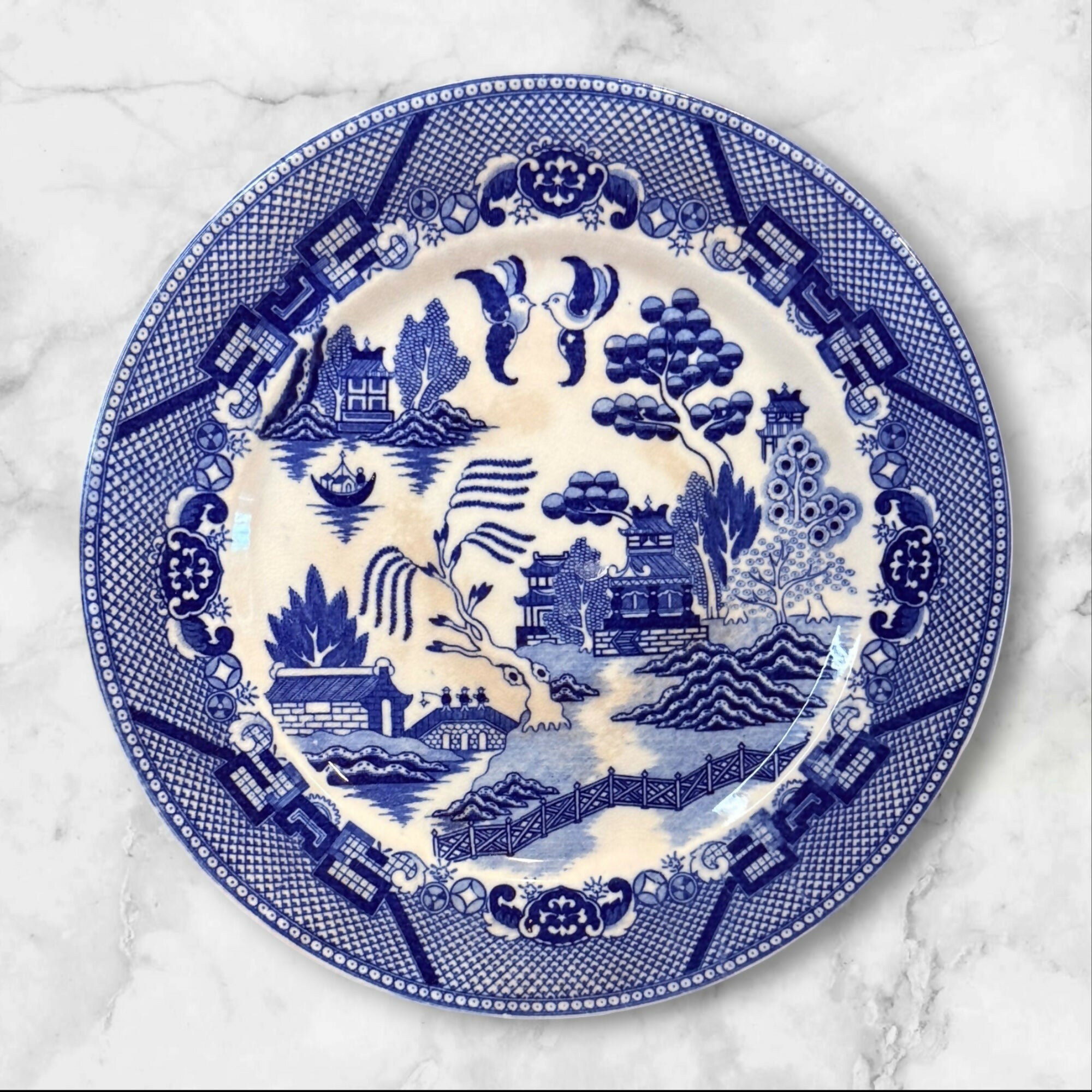 Blue Willow Fine Quality Luncheon Plates | Set of 2 | Vintage Condition