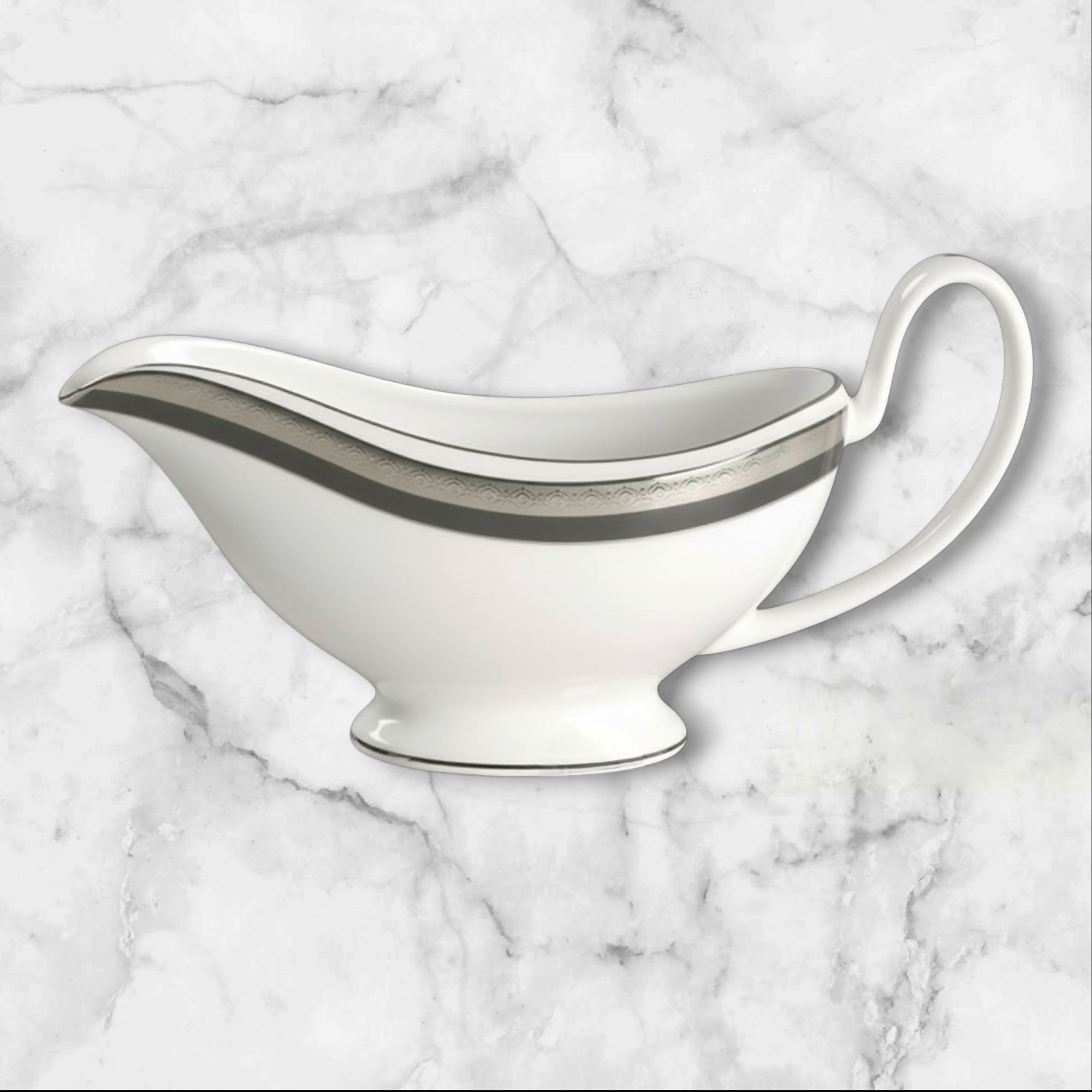 Waterford Colleen Gravy Boat | Bone China Serveware | Excellent Condition