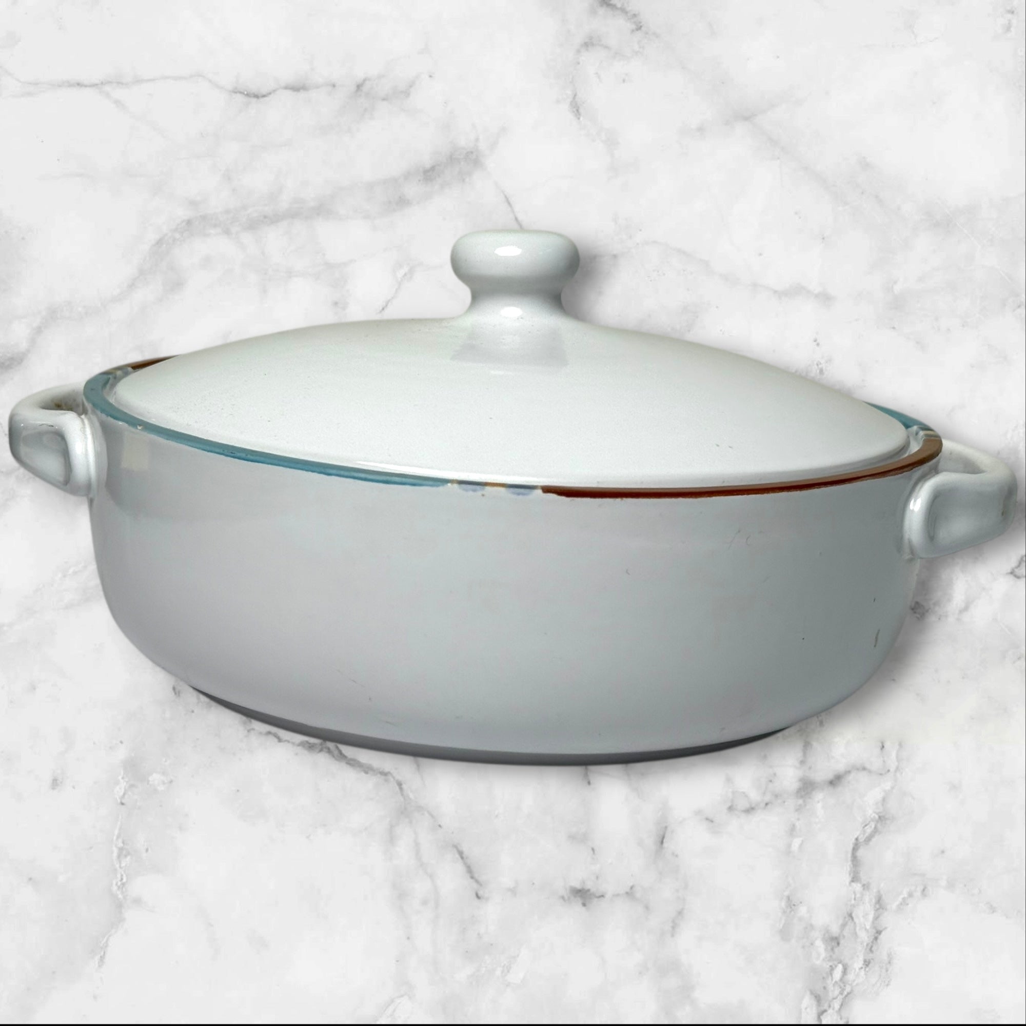 Dansk Mesa White Sand Covered Casserole | 2 Qt Round | Excellent Condition