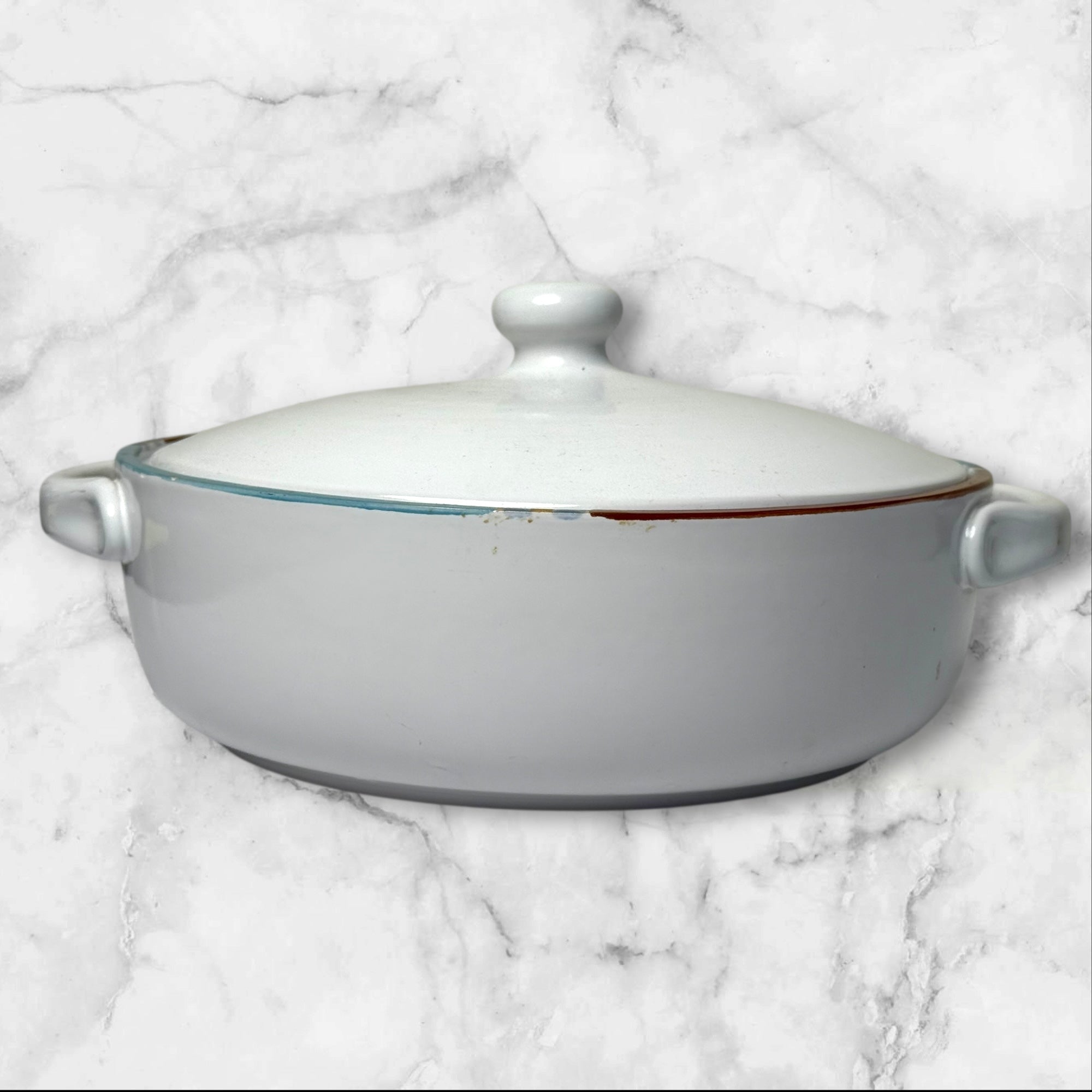 Dansk Mesa White Sand Covered Casserole | 2 Qt Round | Excellent Condition