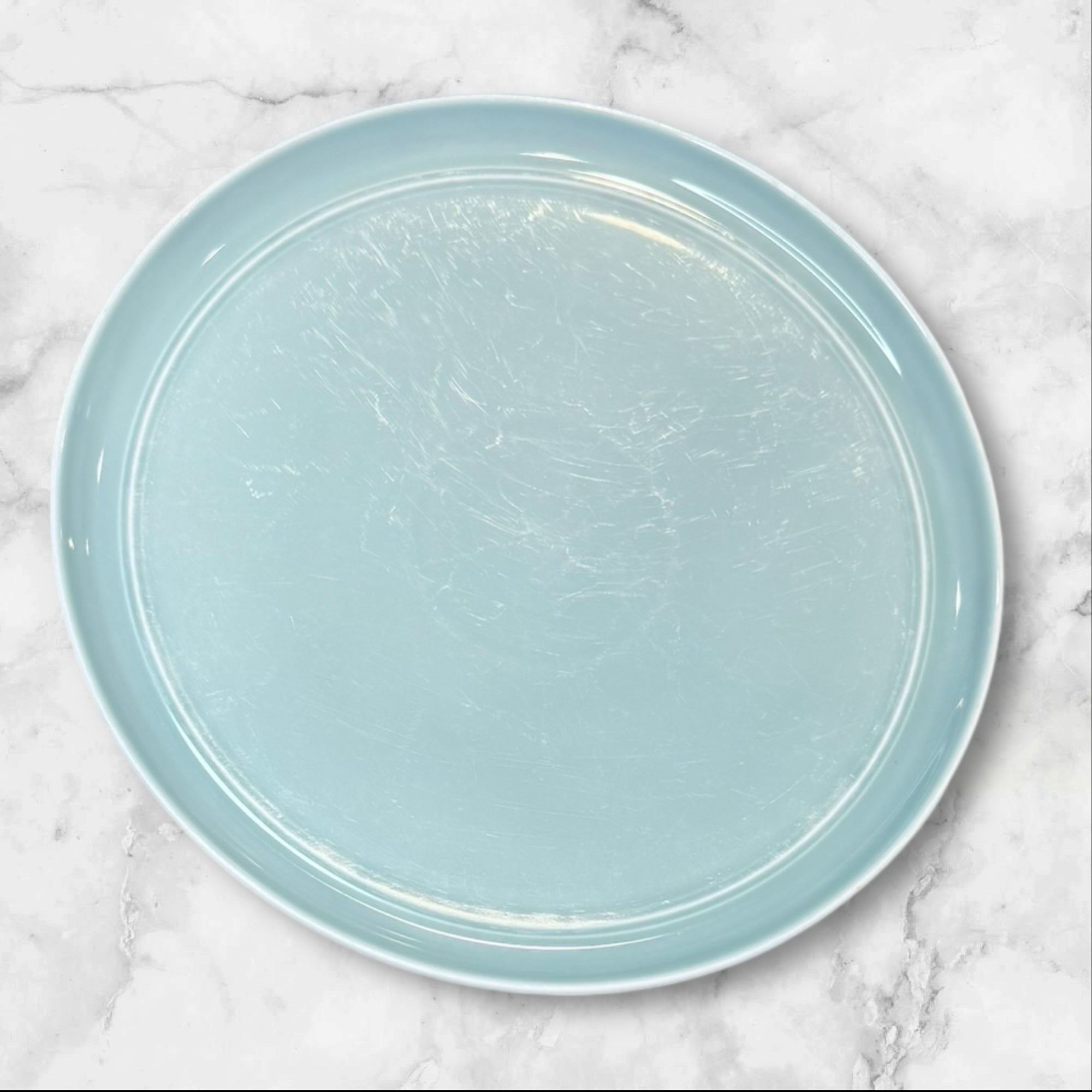 Crate & Barrel Hue Blue Dinner Plates | Set of 6 | Good Condition