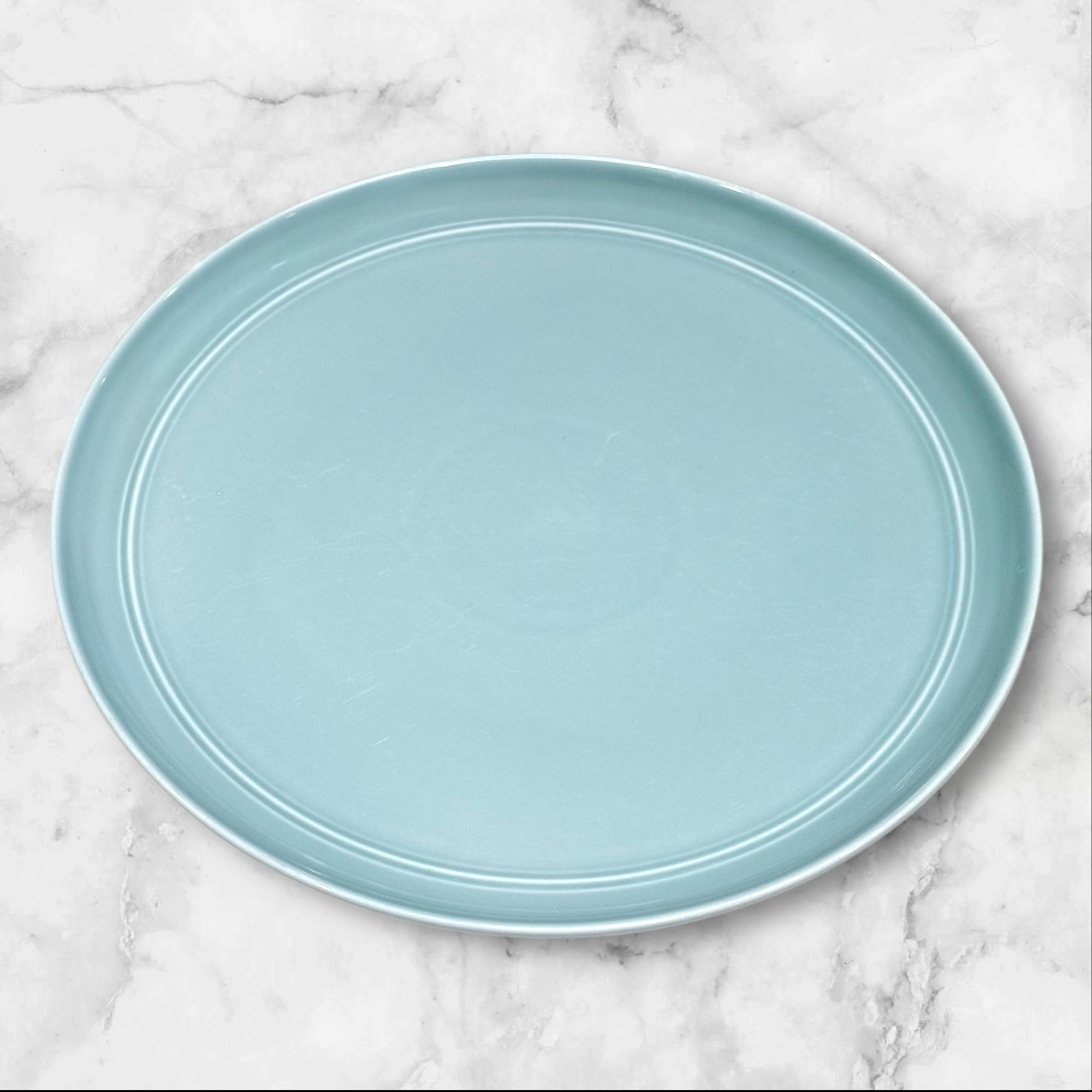 Crate & Barrel Hue Blue Dinner Plates | Set of 6 | Good Condition