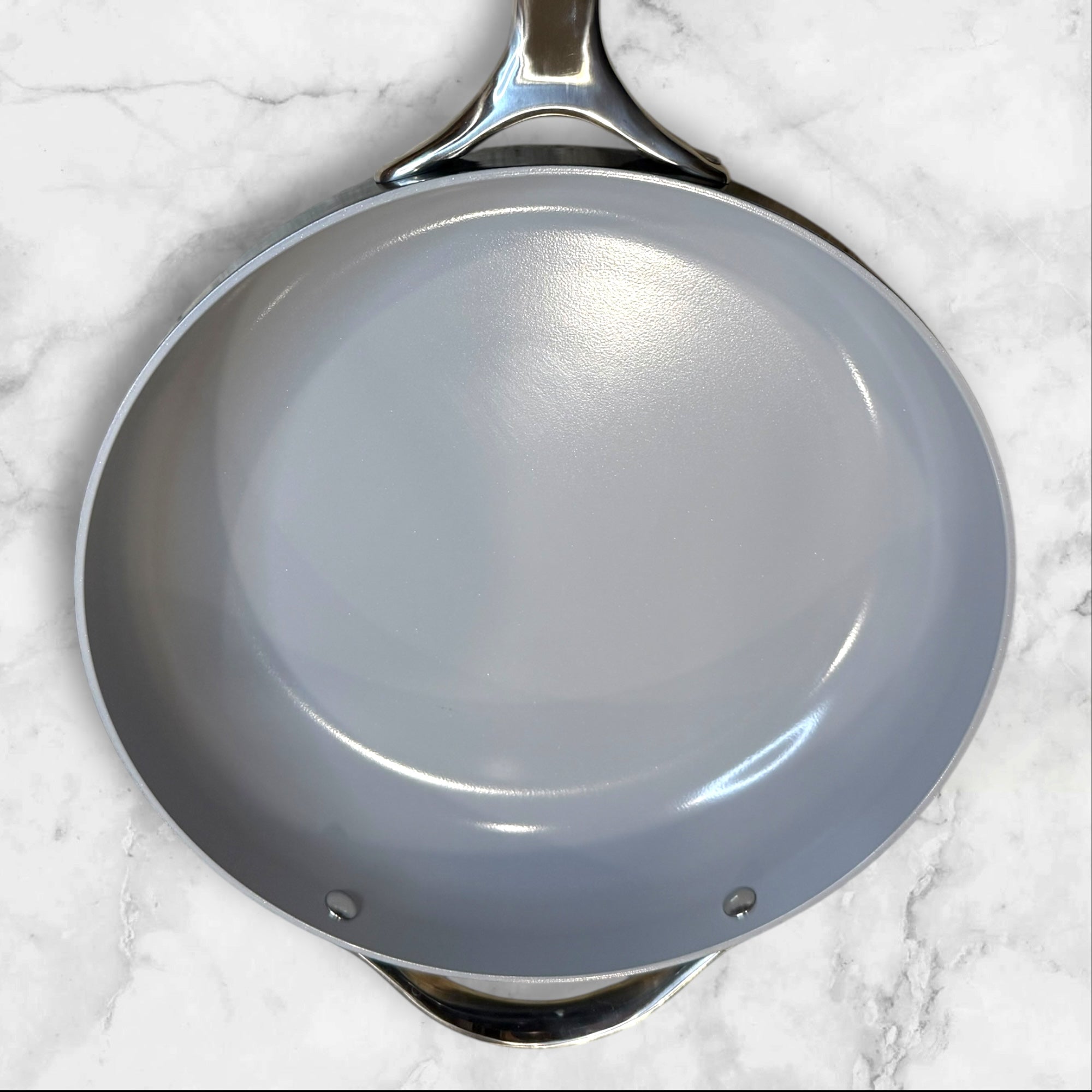 Caraway Navy 12” Sauté Pan with Lid | 4.5 Qt | Near Perfect Condition