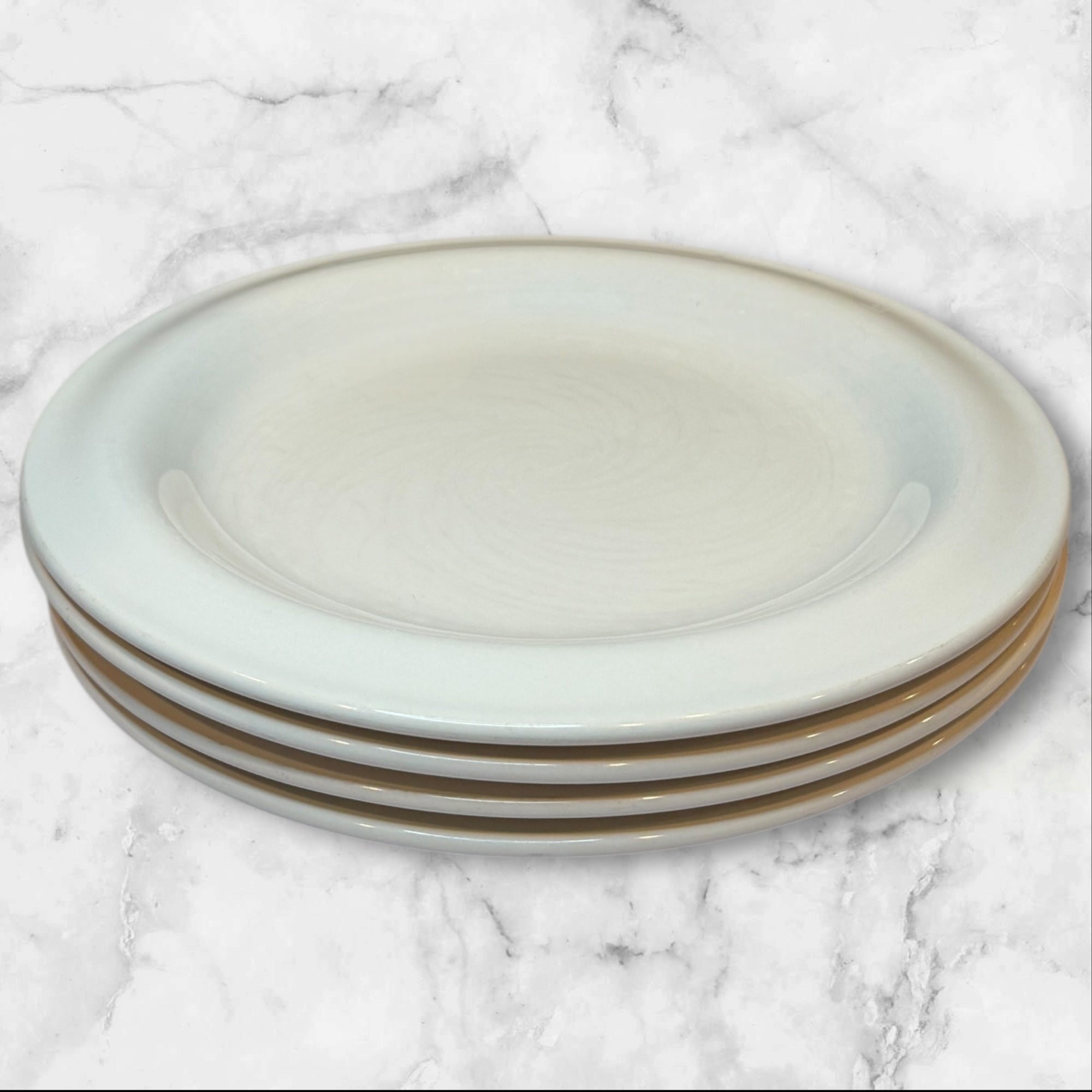 Crate & Barrel Gallery Parchment Dinner Plates | Set of 4 | 11.25″ | Vintage