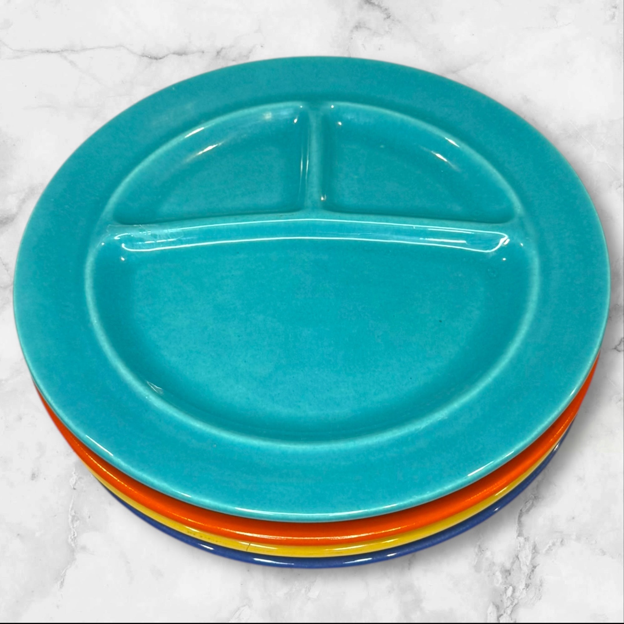 California Pottery Divided Grill Plates Multicolor | Set of 4 | Good Condition