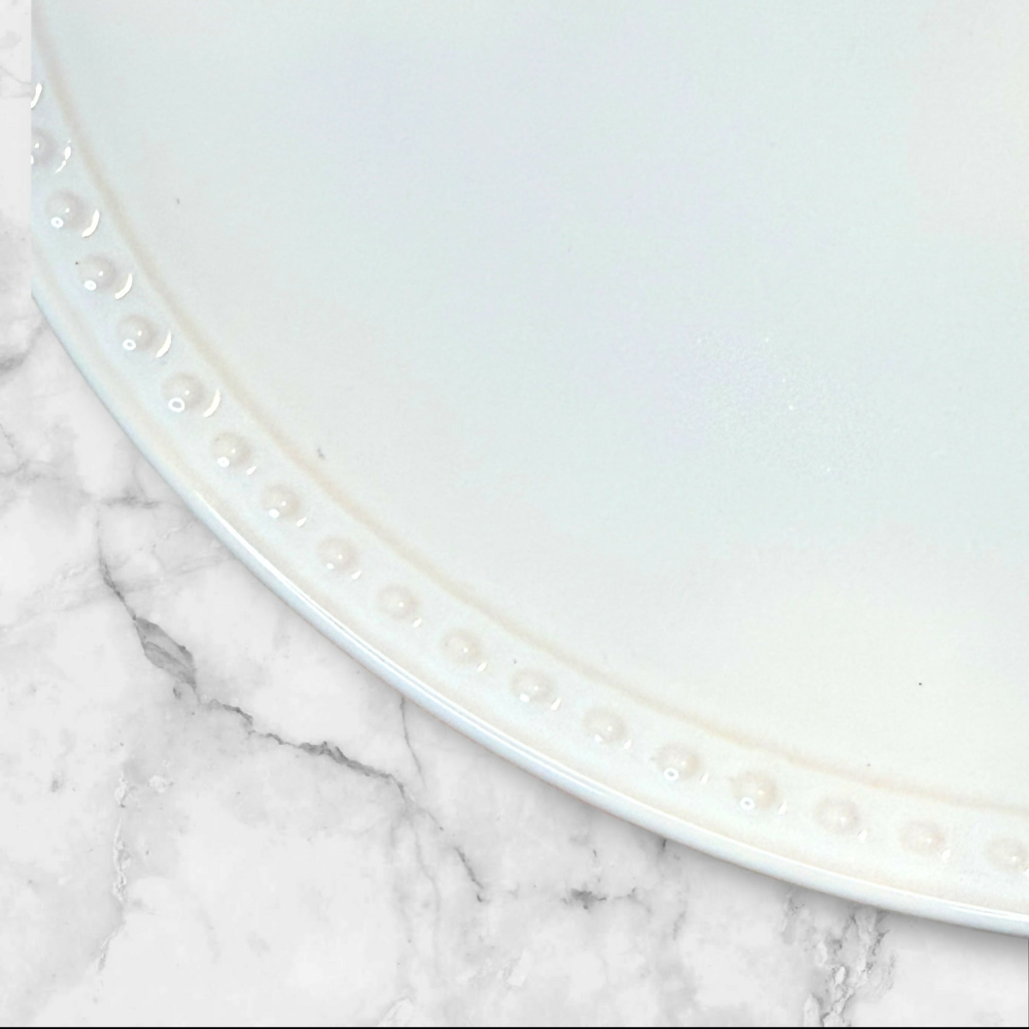 Primagera White Beaded Dinner Plates | Set of 2 | Excellent Condition
