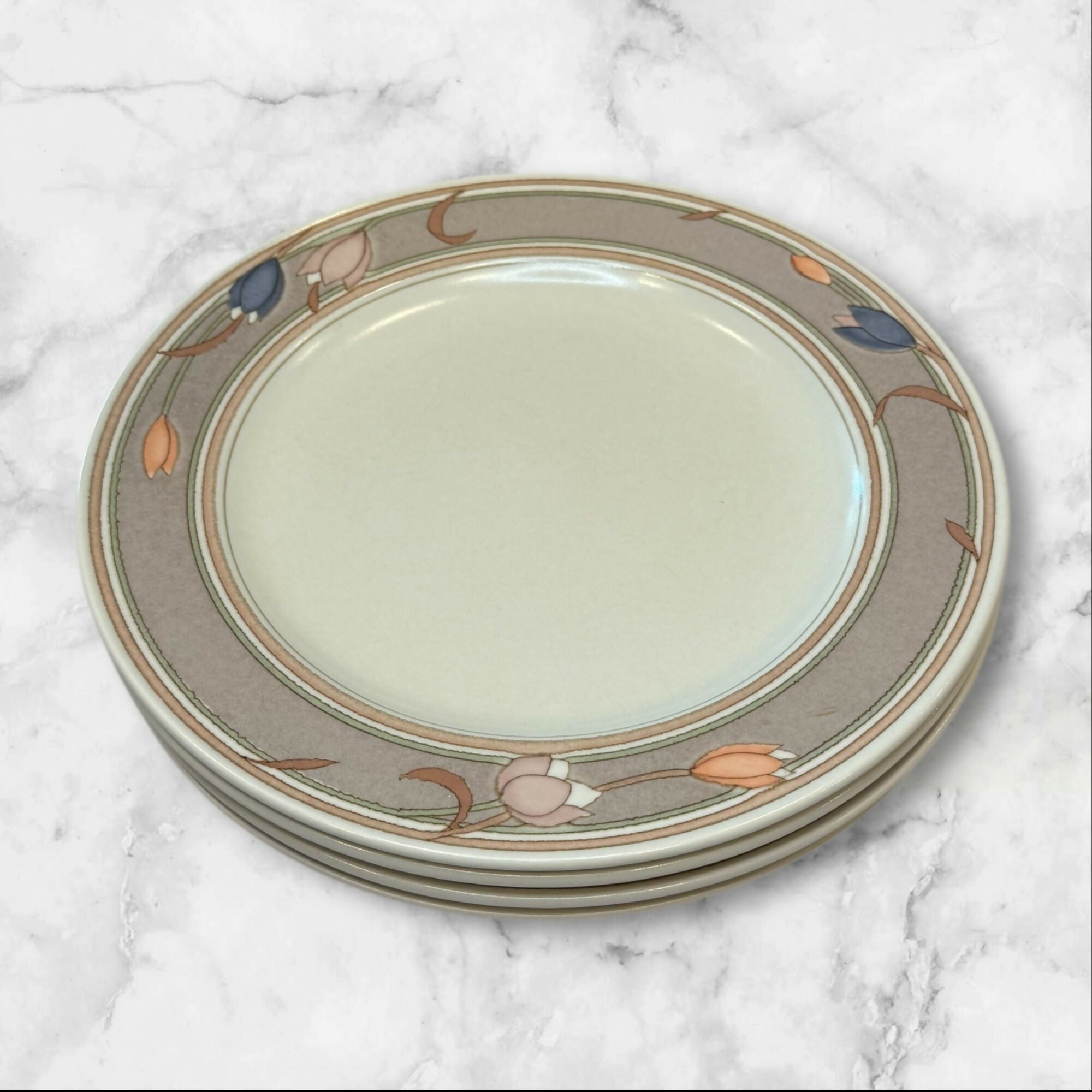 Mikasa Meadow Sun Dinner Plates | Set of 4 | Great Condition