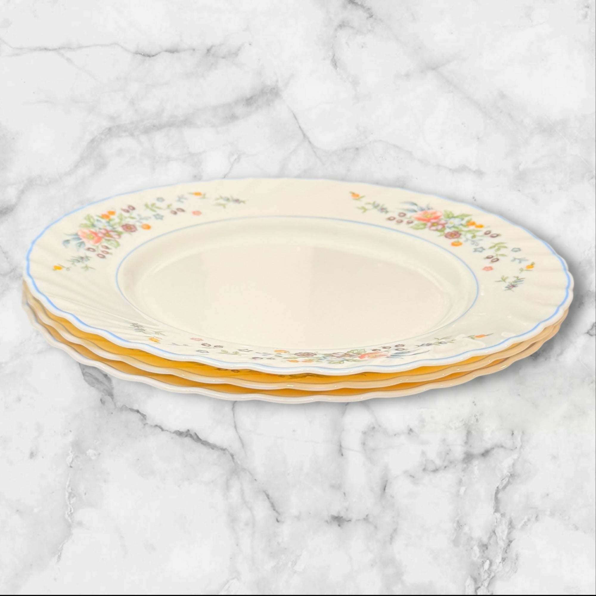 Arcopal Victoria Luncheon Plates Set of 3 | Excellent Condition