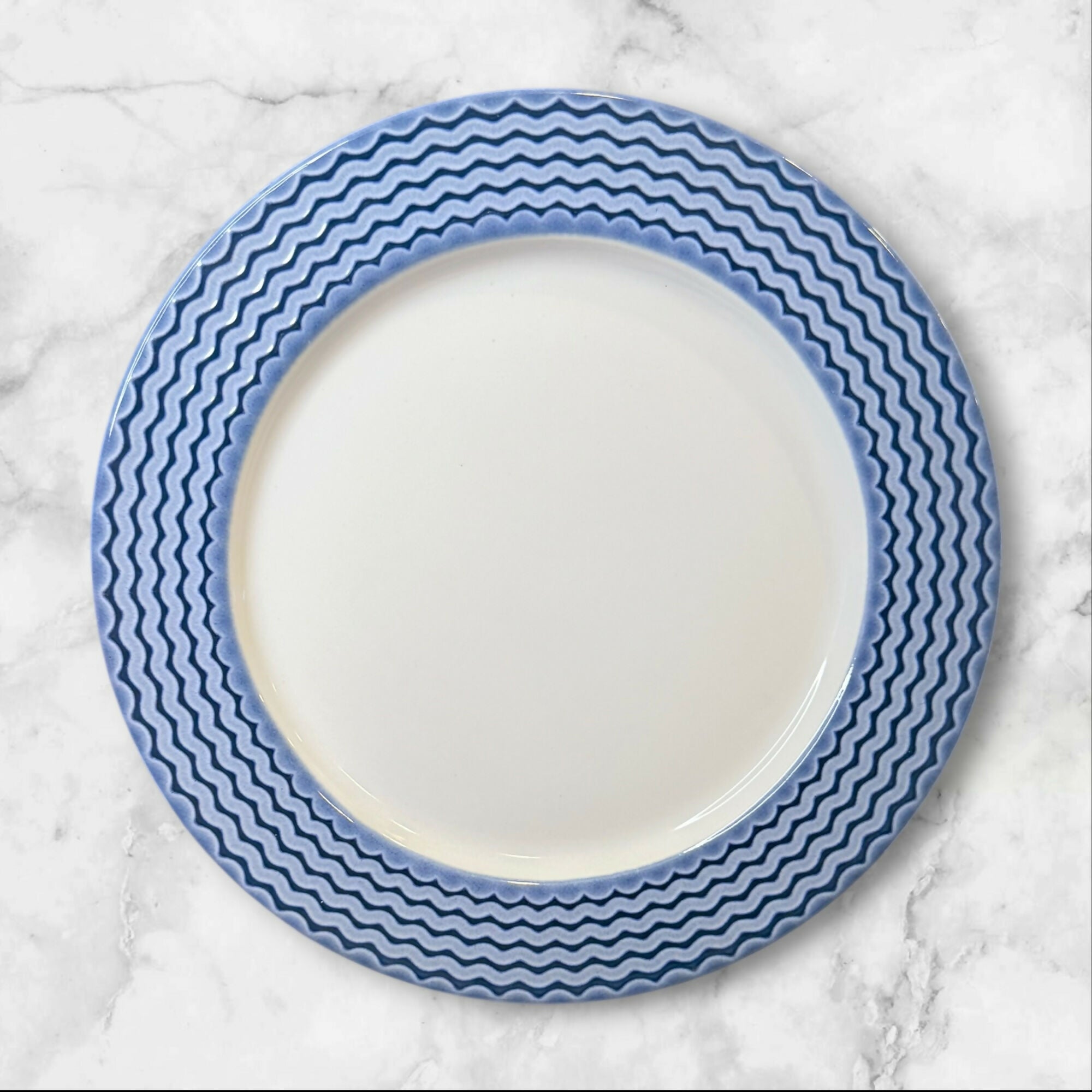 World Market Patra Blue Wave Dinner Plates Set of 3 | Rare | Excellent Condition