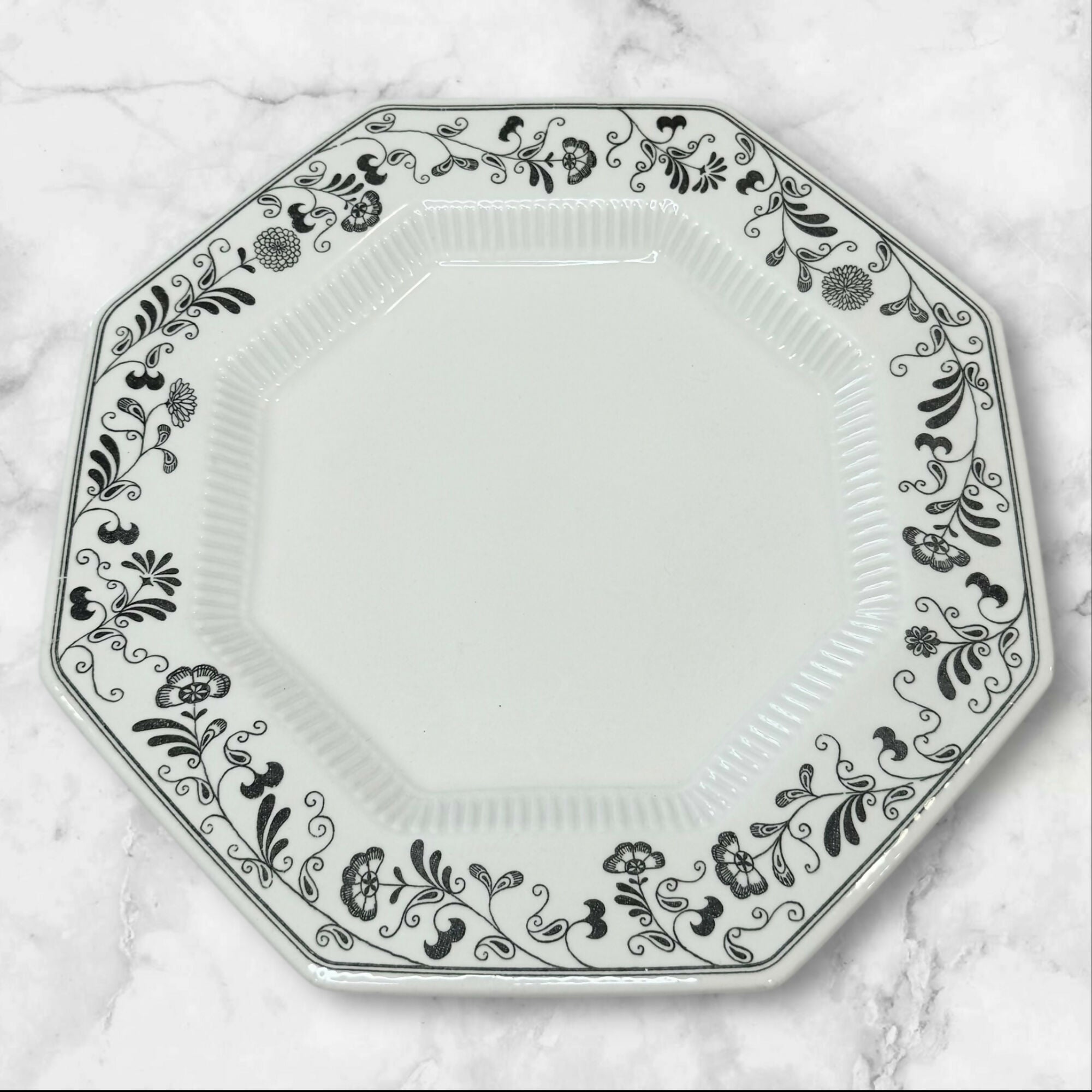 Independence Millbrook Black Floral Dinner Plates Octagon | Set of 4 | Great