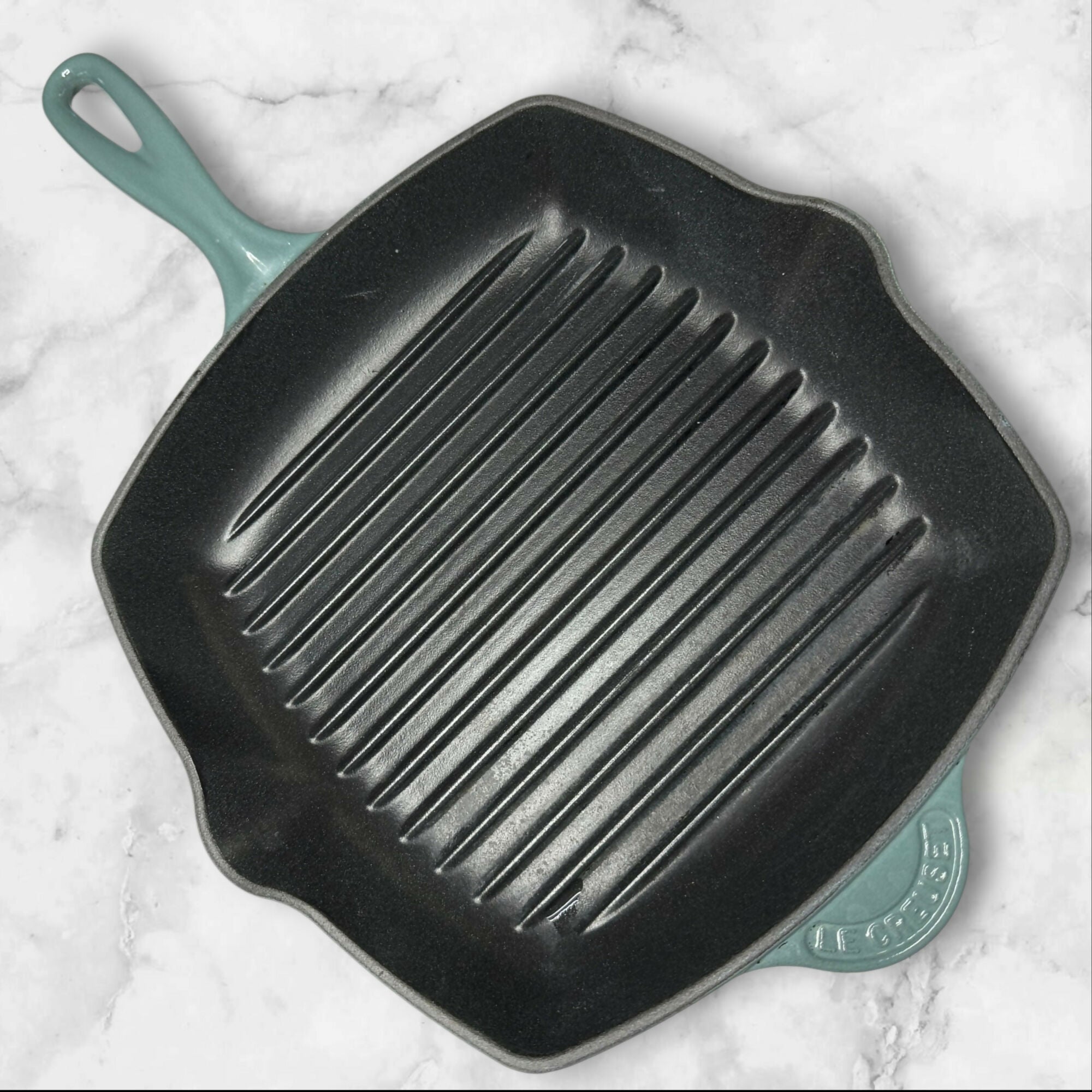 Le Creuset Signature Square Grill Pan | Sea Salt | Excellent Condition