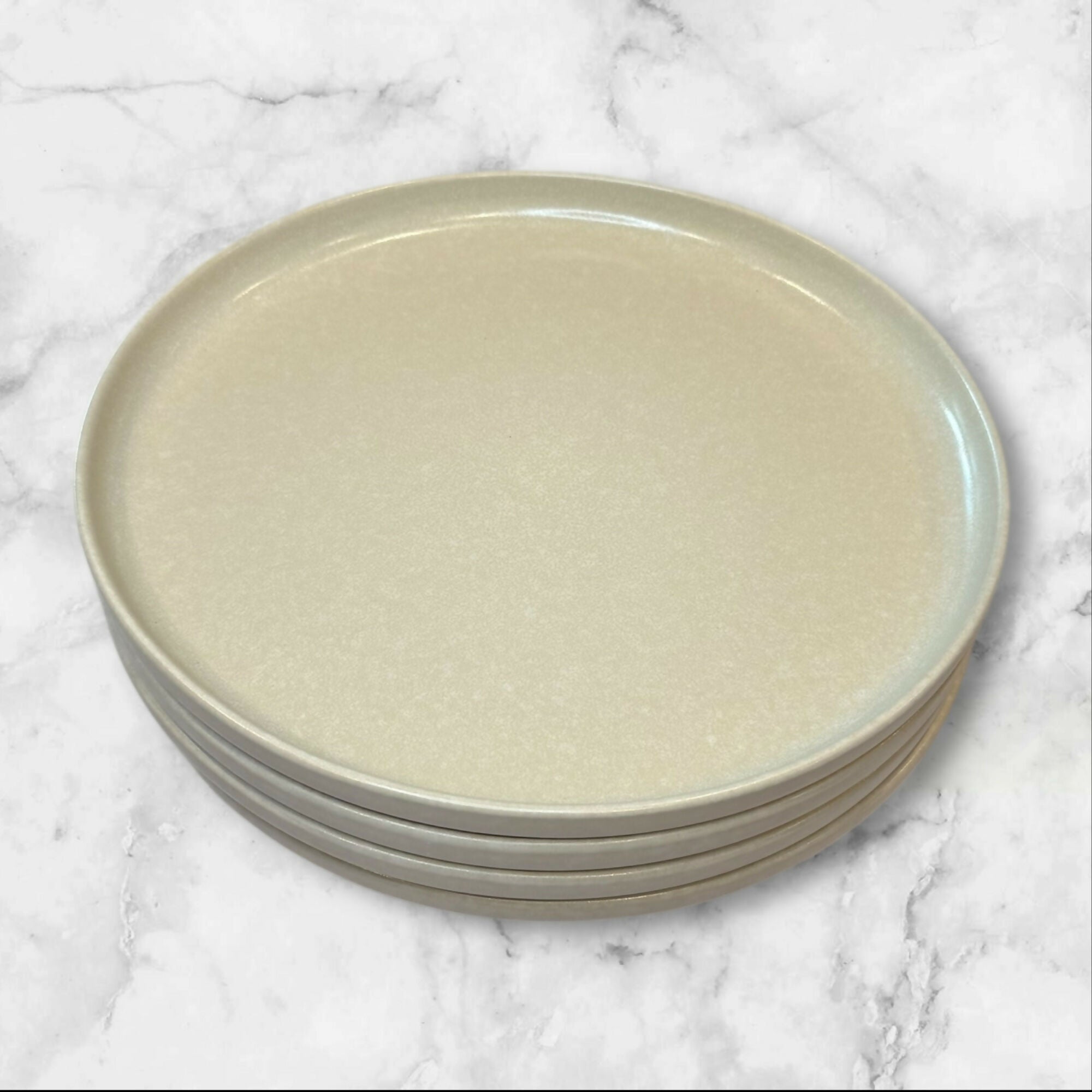 Famiware Neutral Salad Plates | Set of 4 | Excellent Condition