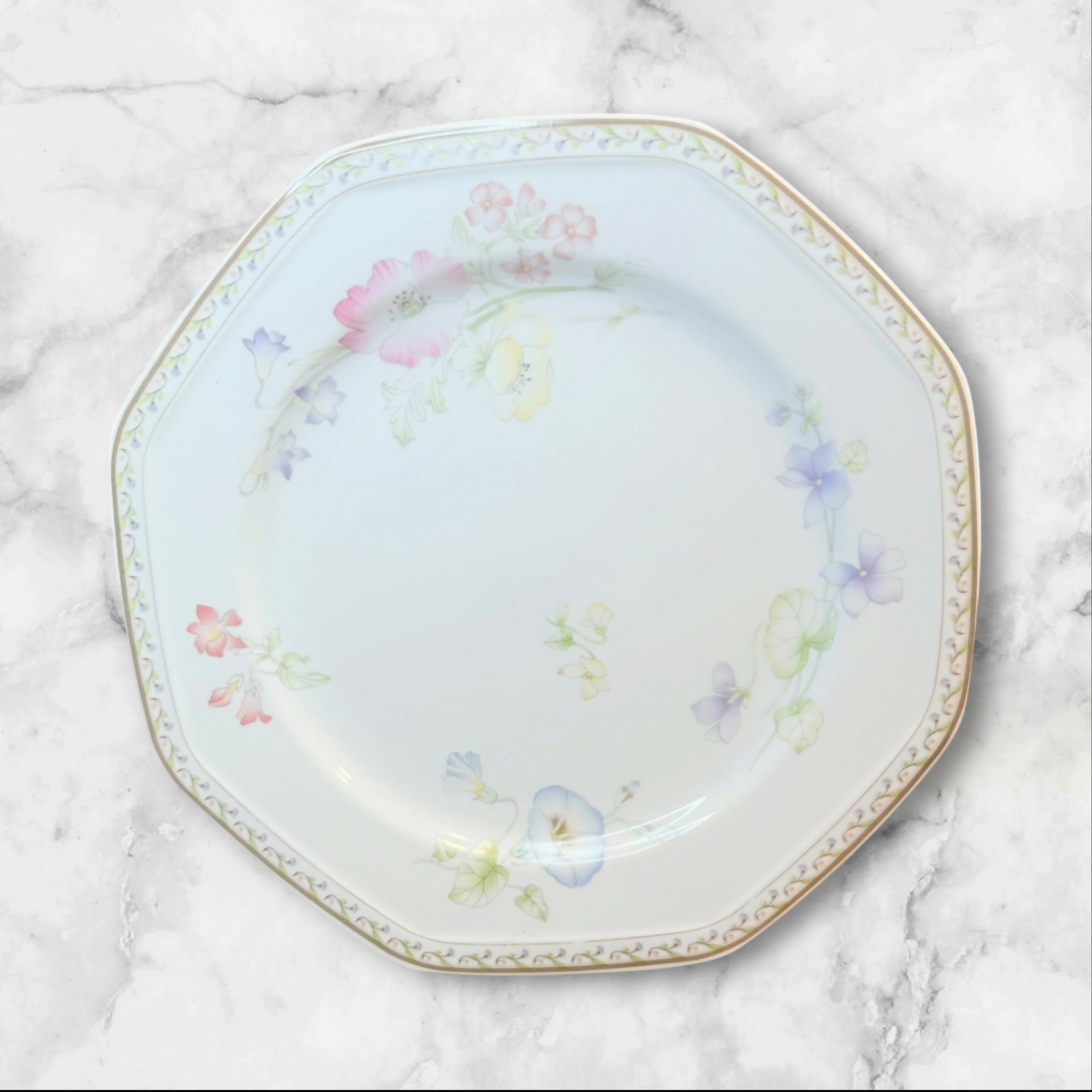 Christopher Stuart Bonaire Dinner Plates Set of 4 | Floral China | Gently Used