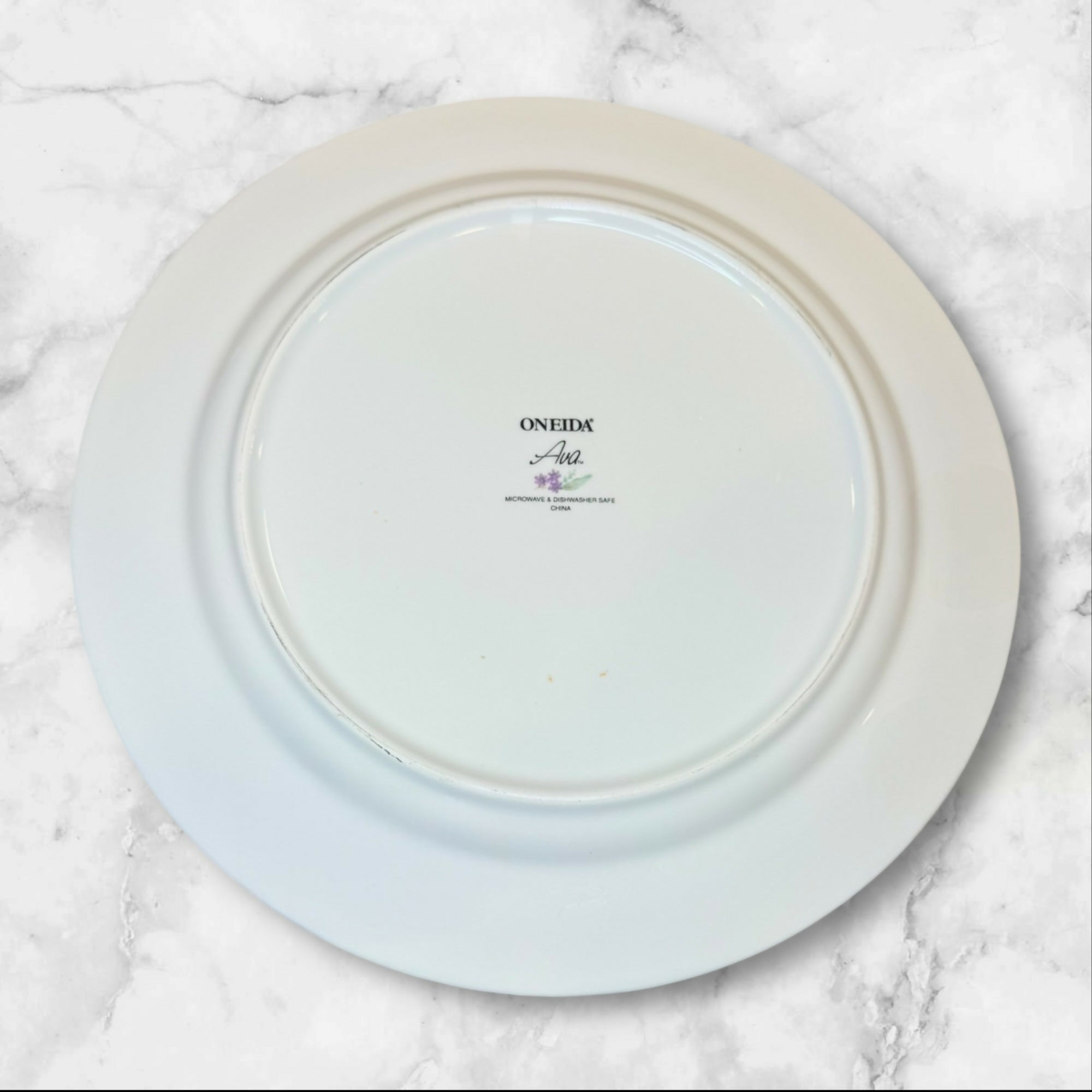 Oneida Ava Floral Dinner Plates Set of 4 | Great Condition