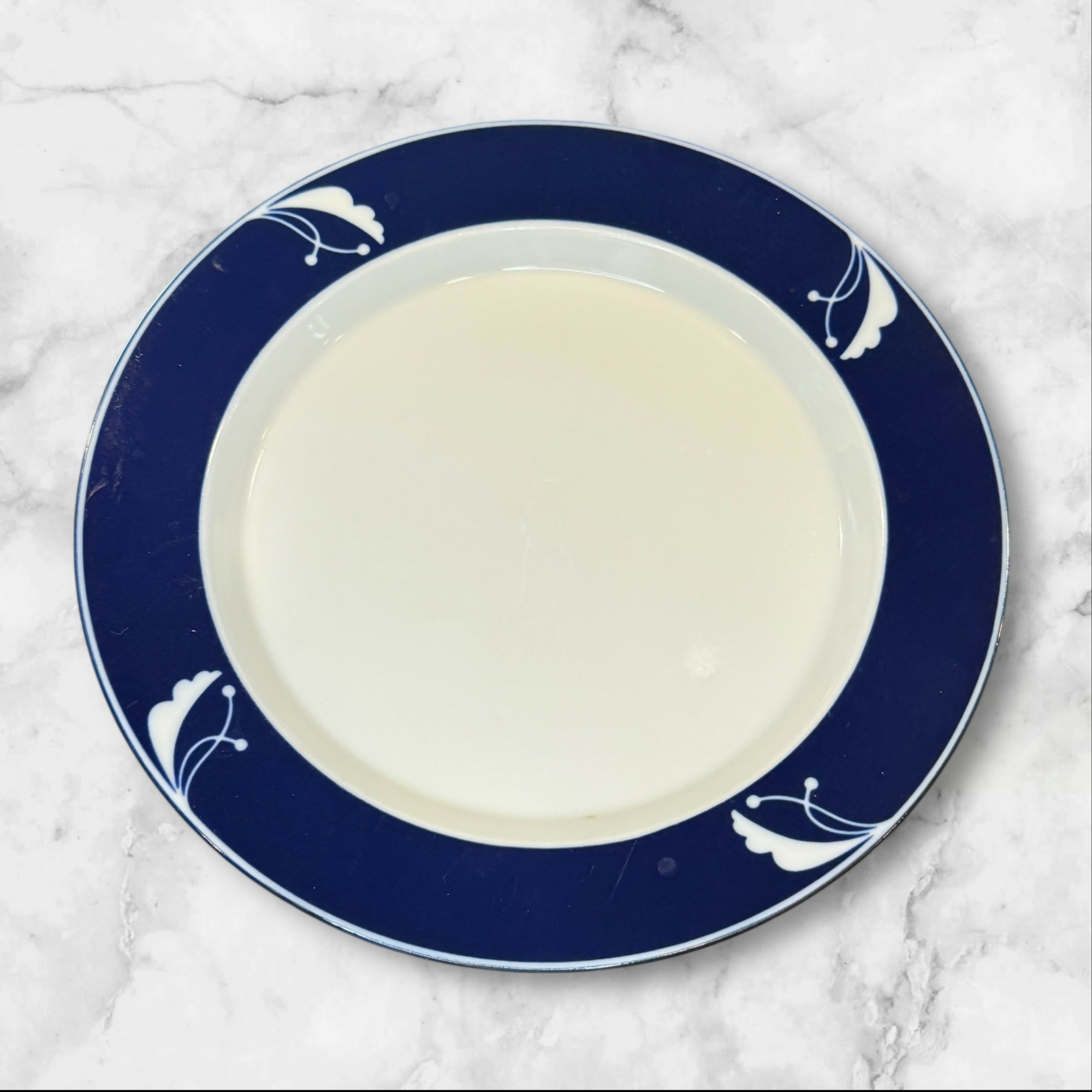 Dansk Indigo Flora Blue Band Dinner Plates White Berries | Set of 3 | Great