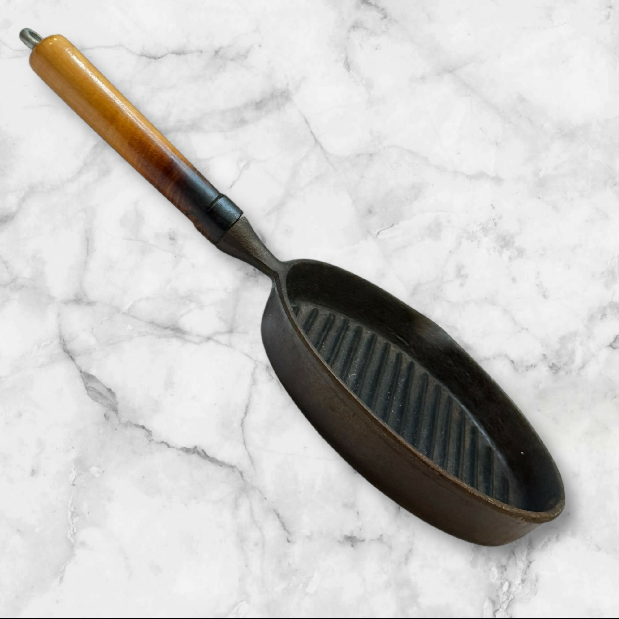 WKM Cast Iron Grill Pan with Lid | 7.75 Inch | Good Condition