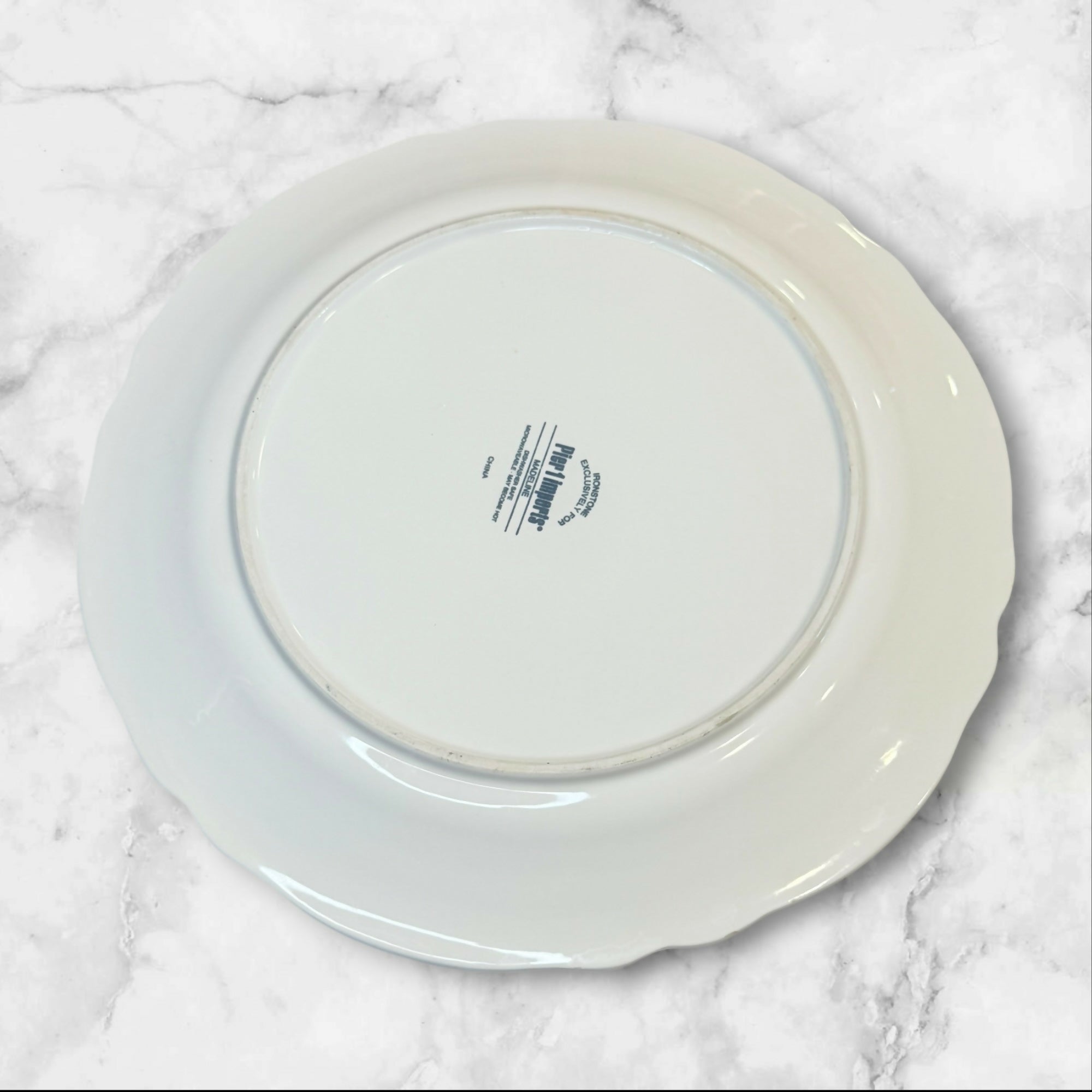 Pier 1 Madeline White Embossed Dinner Plates Set of 5 | Great Condition
