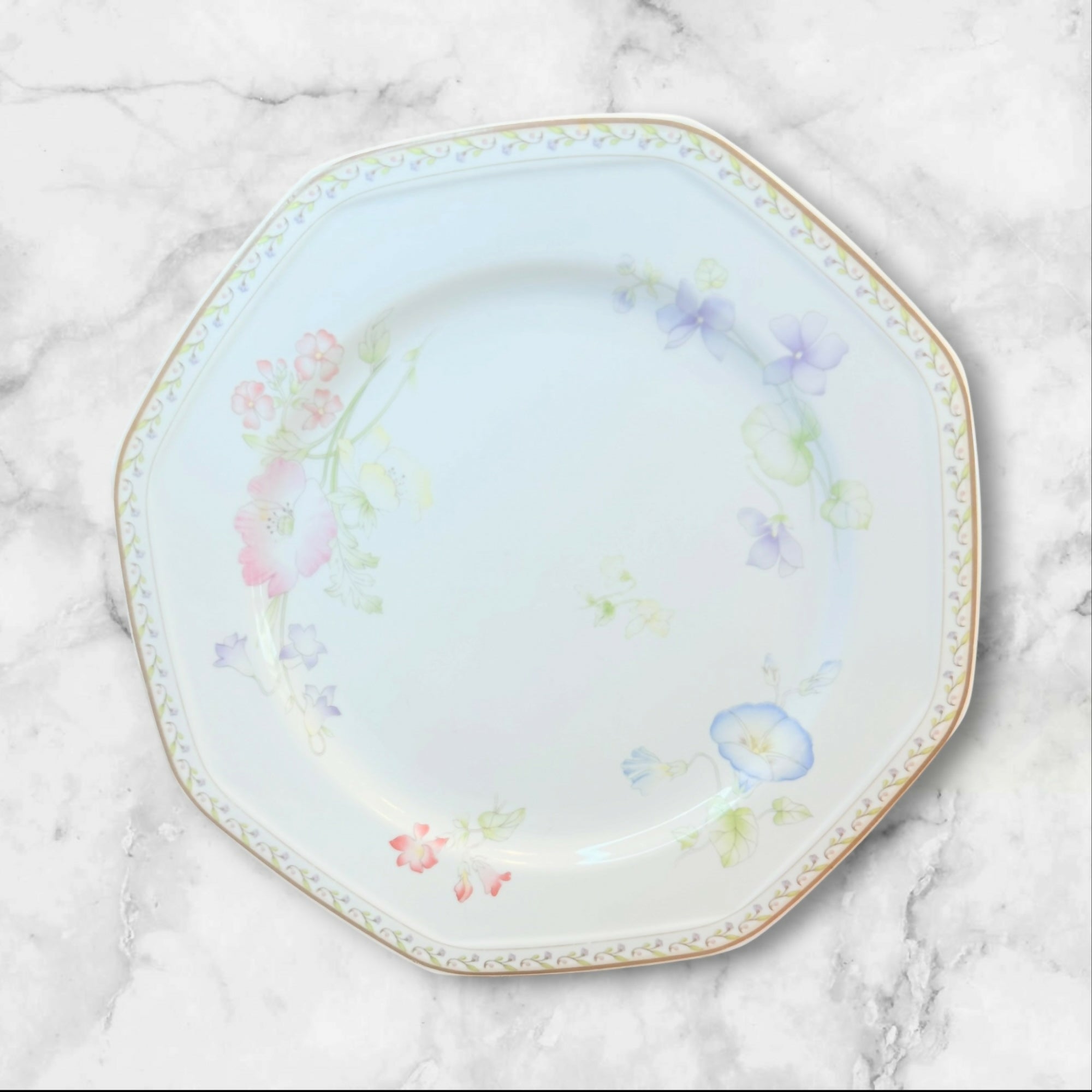 Christopher Stuart Bonaire Dinner Plates Set of 4 | Floral China | Gently Used
