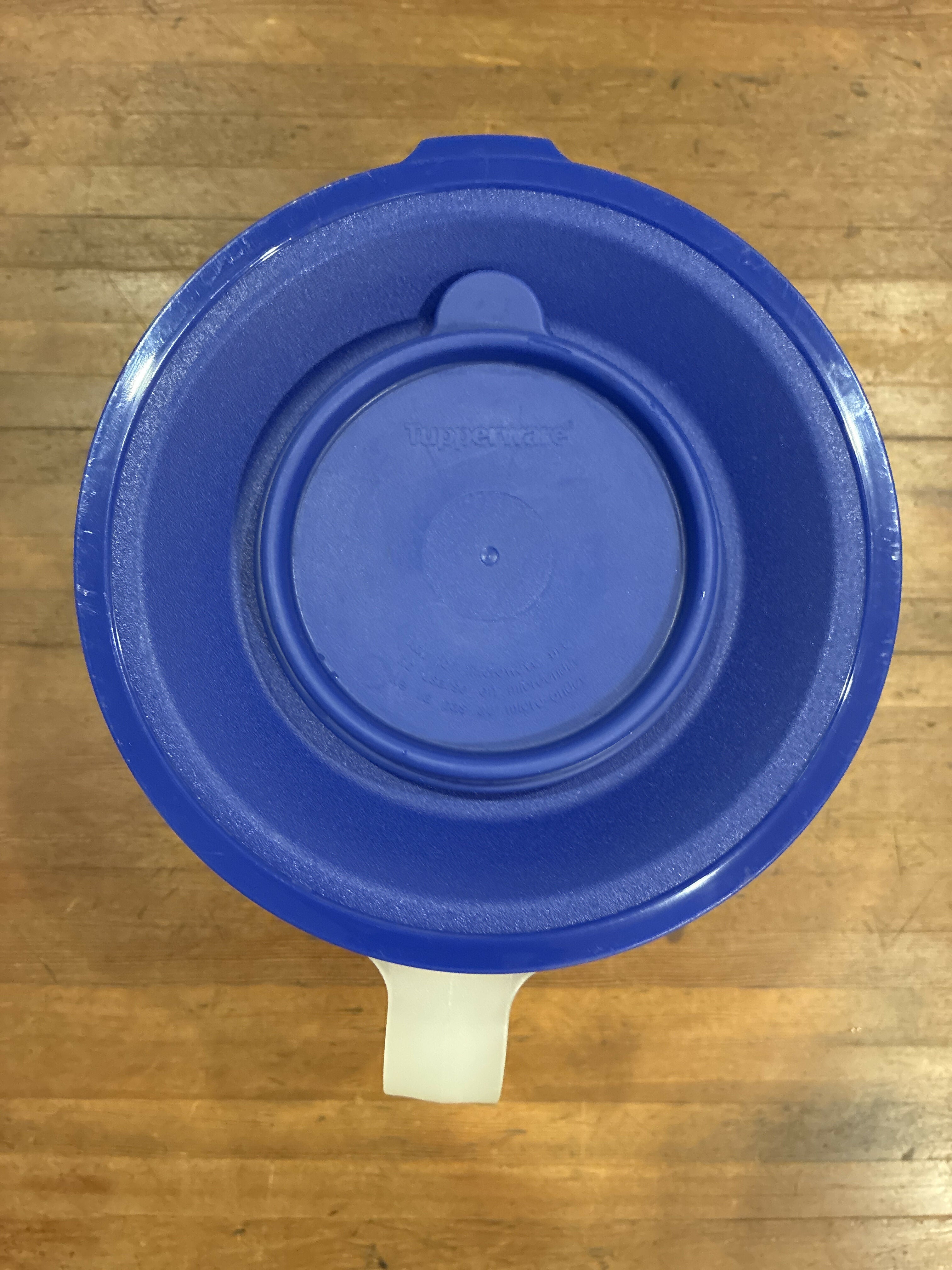 Tupperware Measuring Bowl