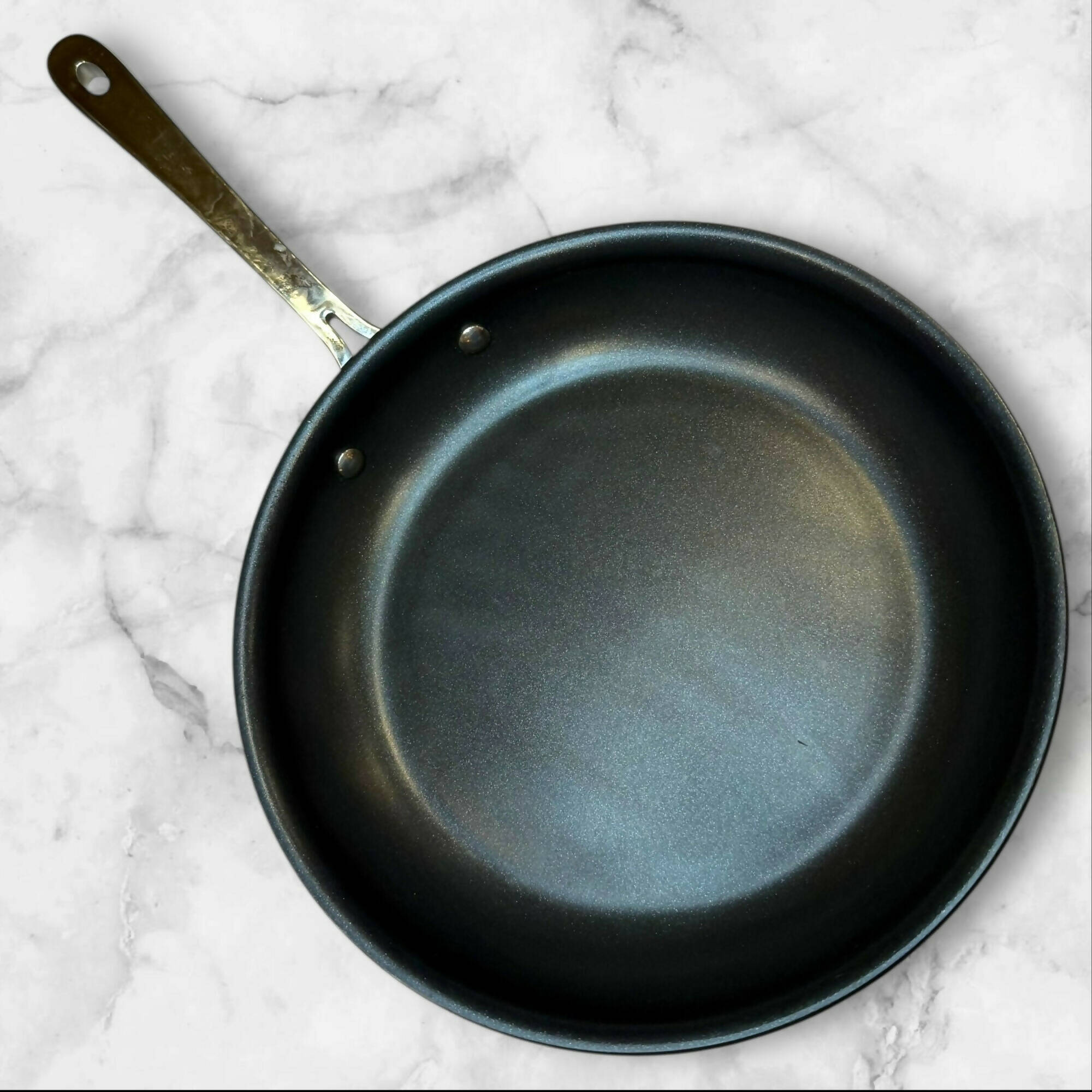 All-Clad HA1 Hard Anodized Nonstick Fry Pan 10 Inch | Excellent Condition