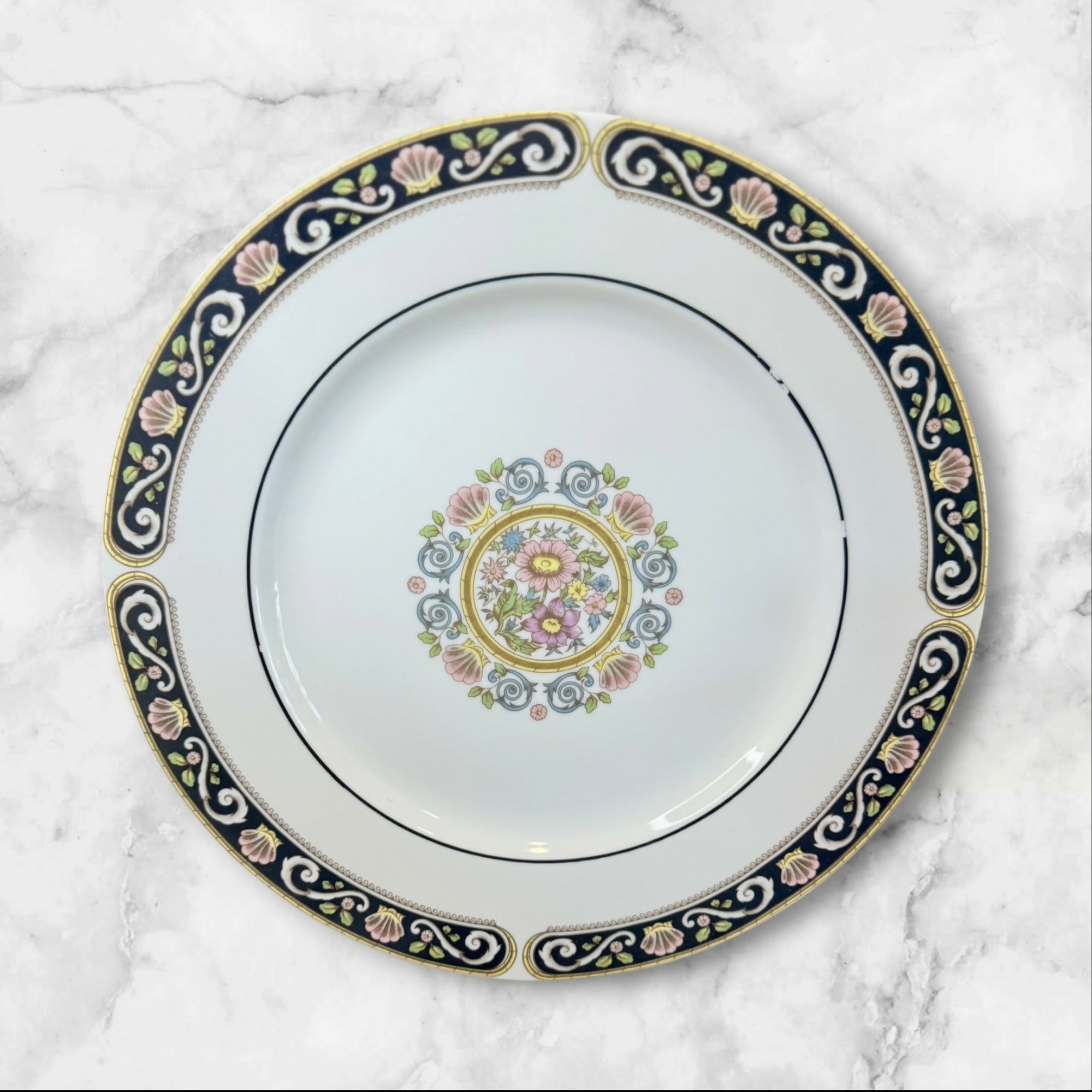 Woodmere Minners Designs Runnymede Dinner Plates | Set of 6 | Great Condition