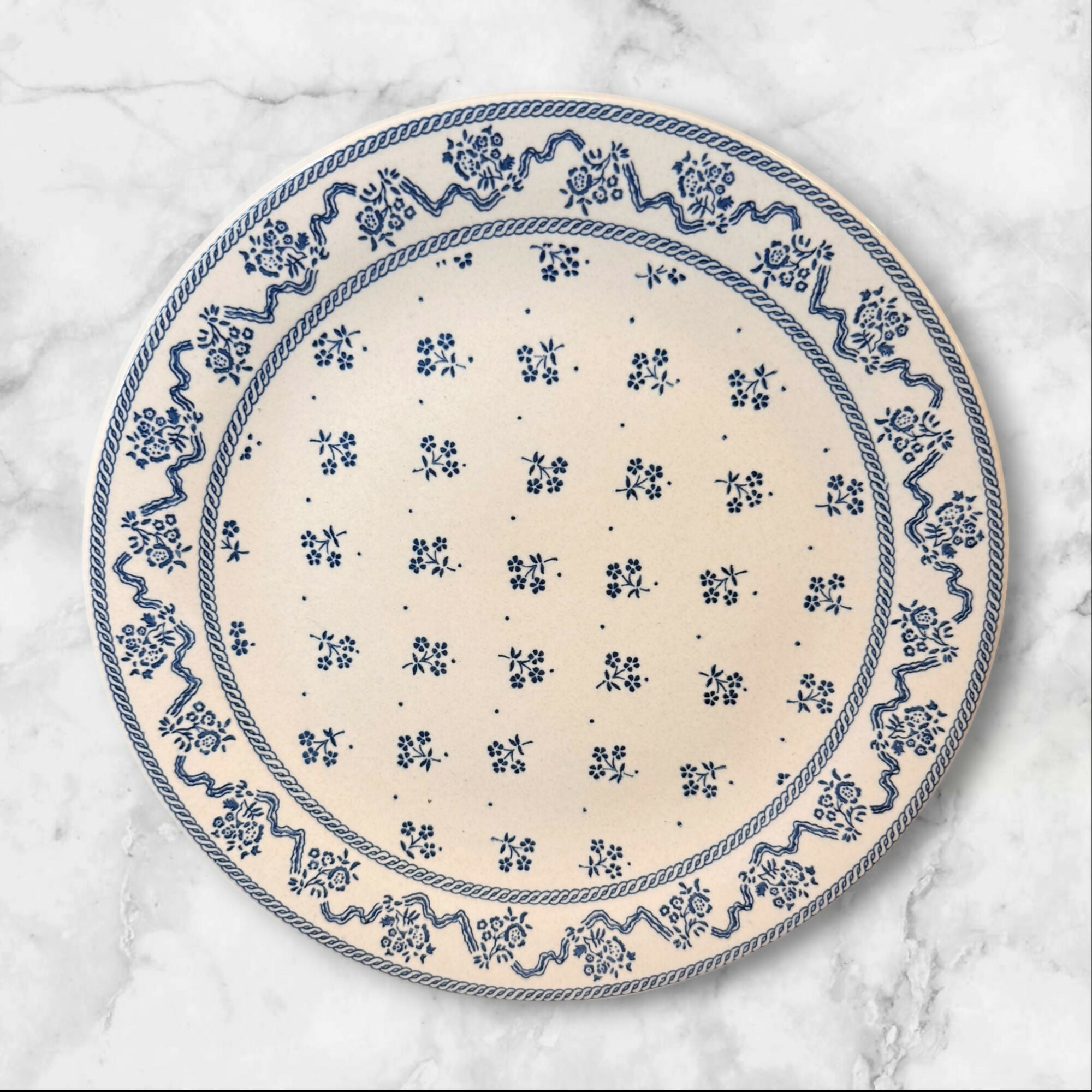 Johnson Brothers Petite Fleur Dinner Plates | Set of 4 | Great Condition