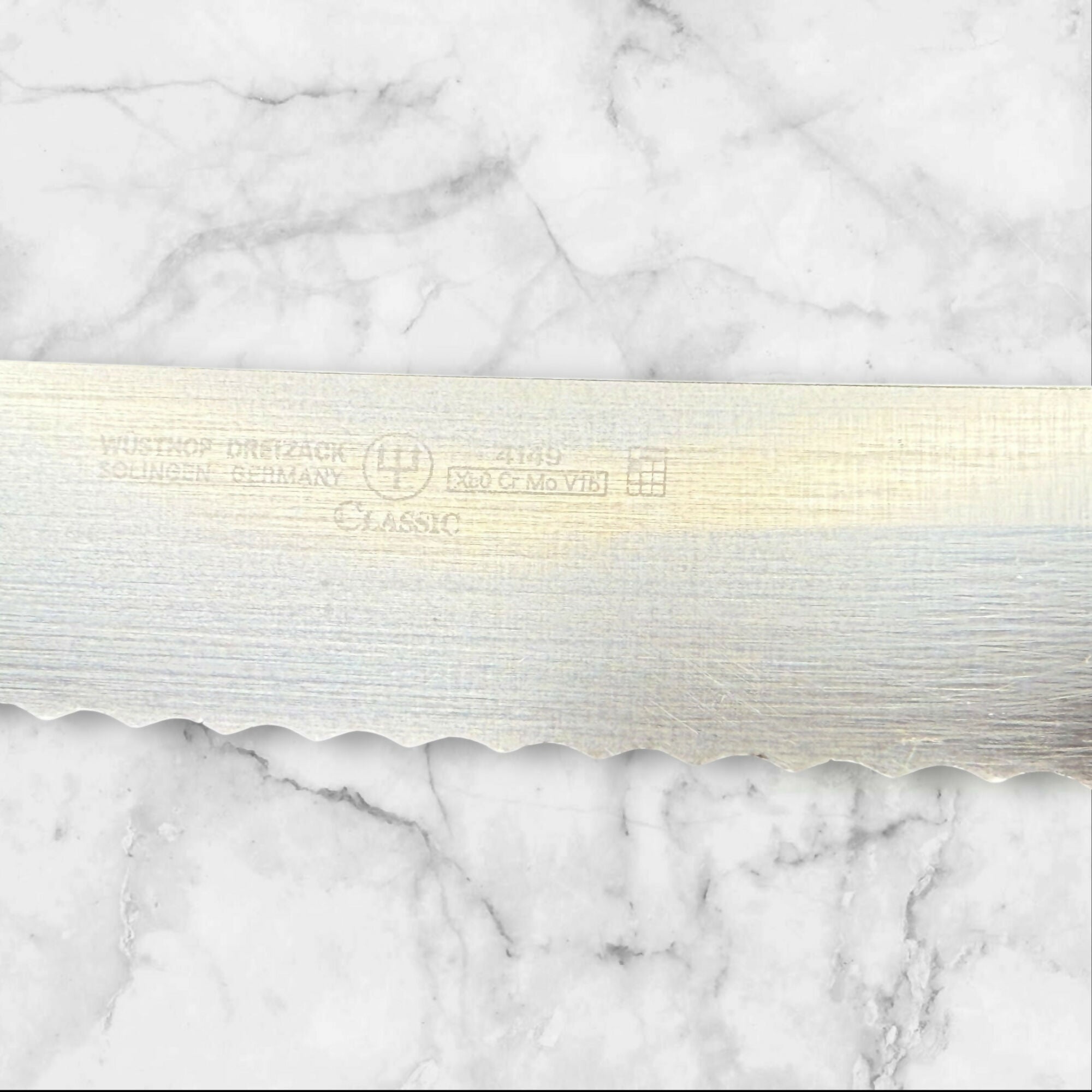 Wüsthof Classic Dreizack Bread Knife | 8” Serrated Blade | 4149 Germany | Great