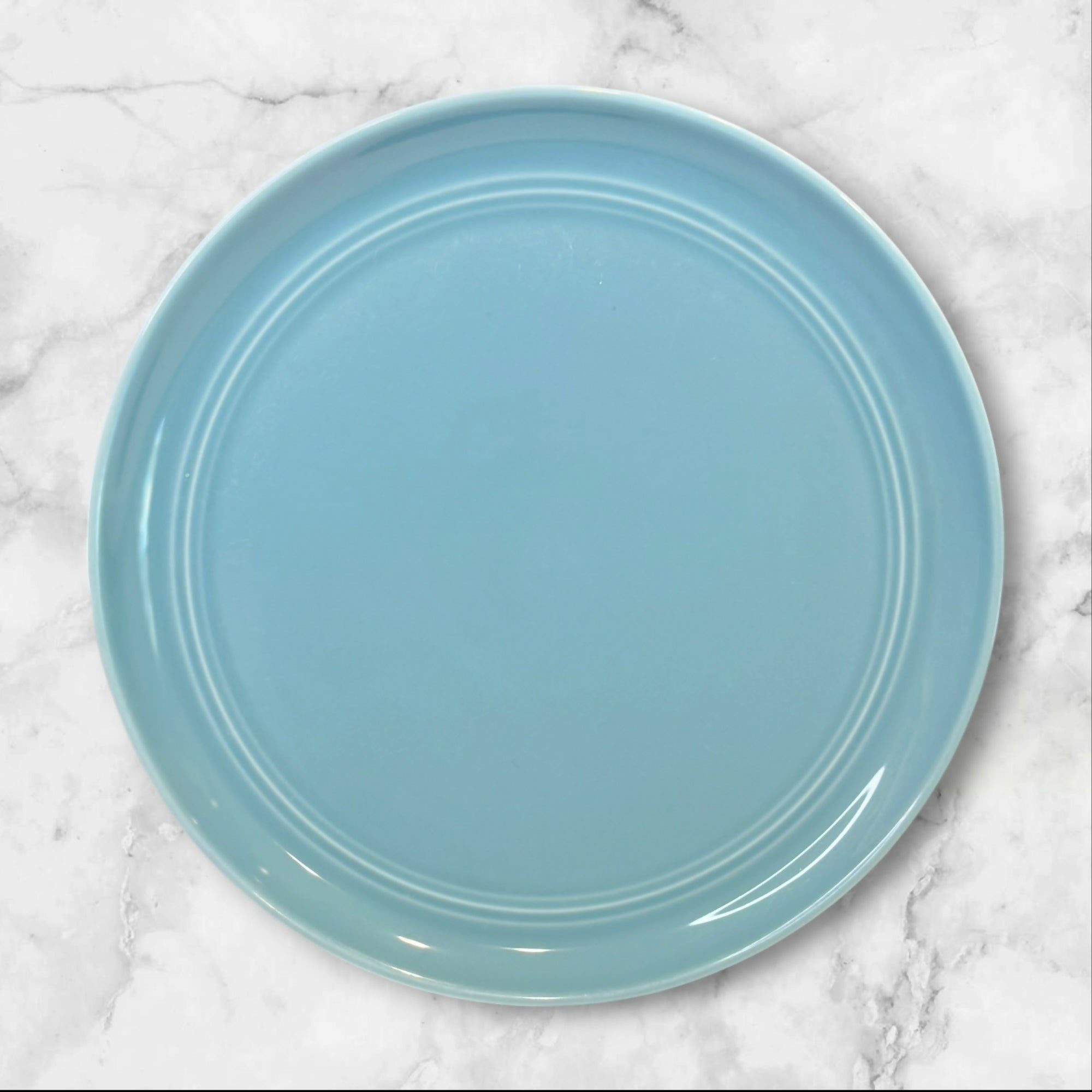 Crate & Barrel Hue Blue Dinner Plates | Set of 4 | Great Condition