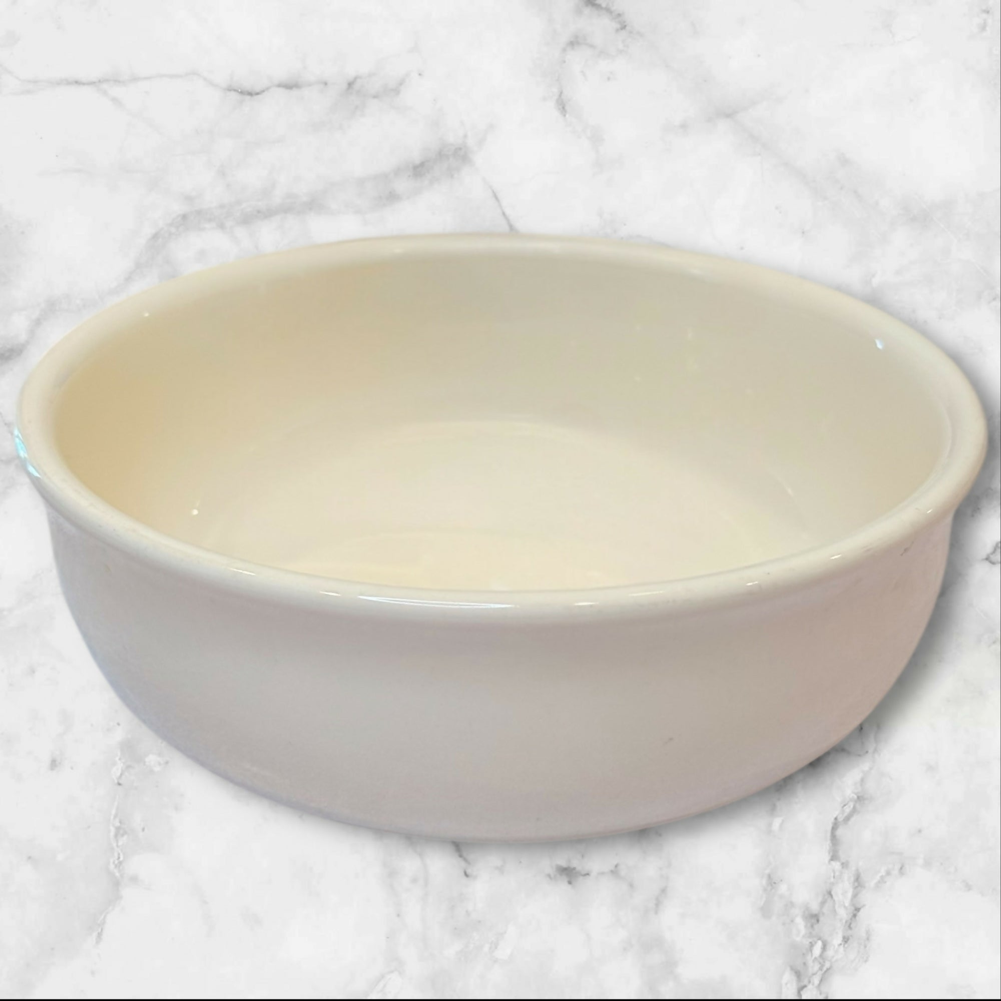 Crate & Barrel Gallery Parchment Coupe Bowls | Set of 7 | Great Condition