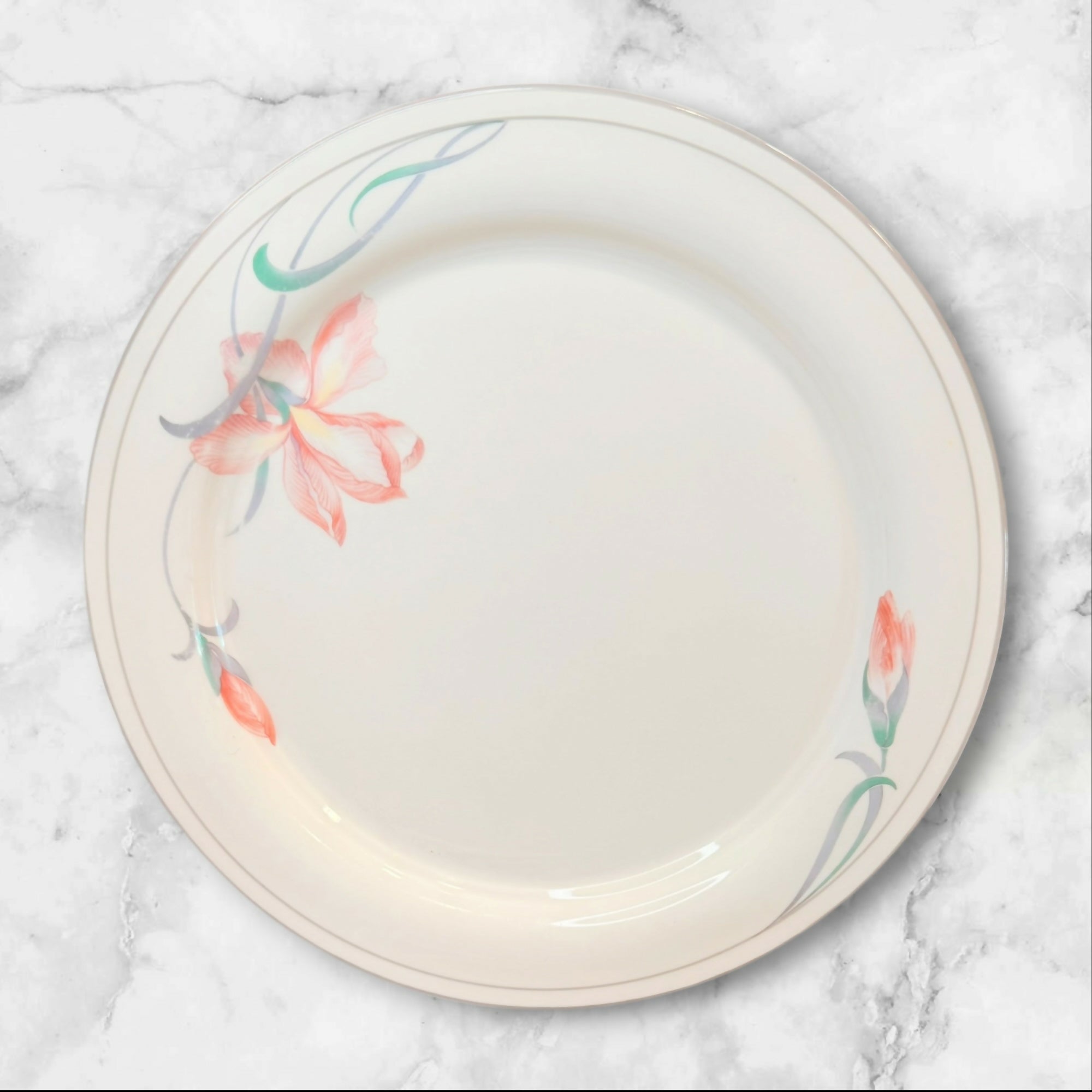 Lenox Iris on Grey Dinner & Salad Plates Set of 8 | Great Condition