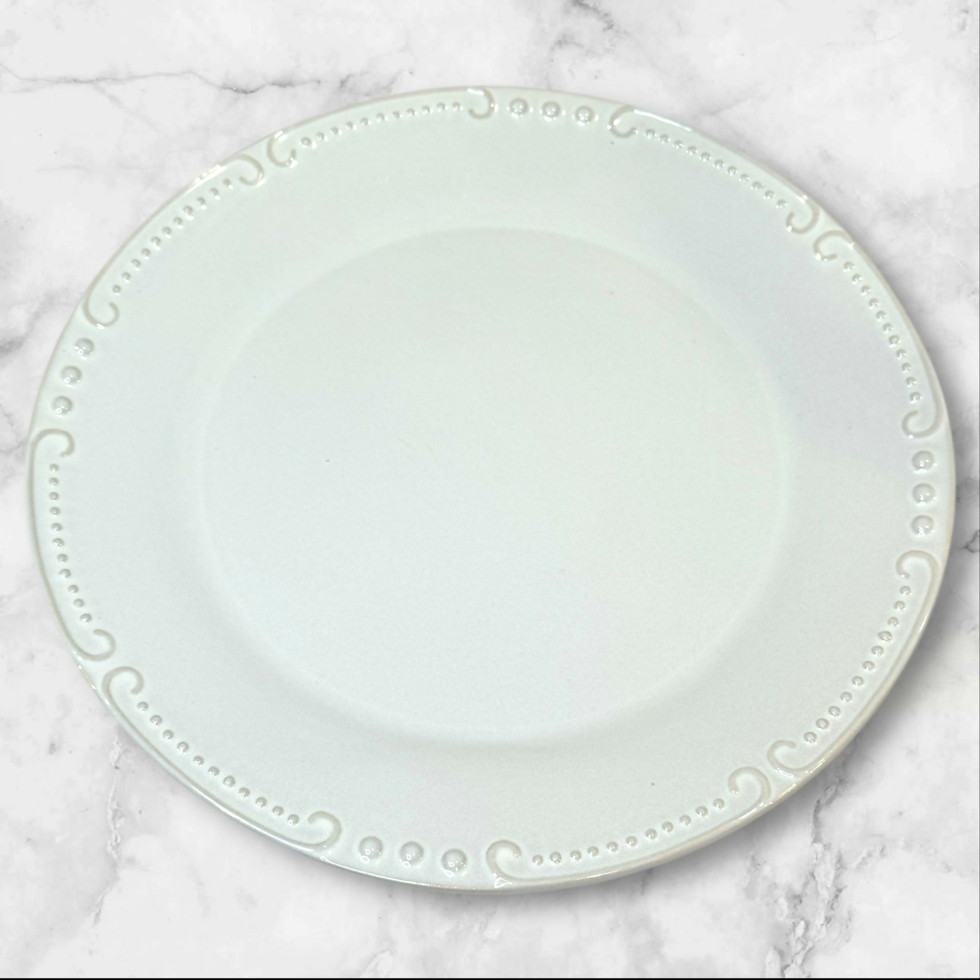 Pier 1 Natalia White Chop Plates Platter | Set of 4 | Excellent Condition