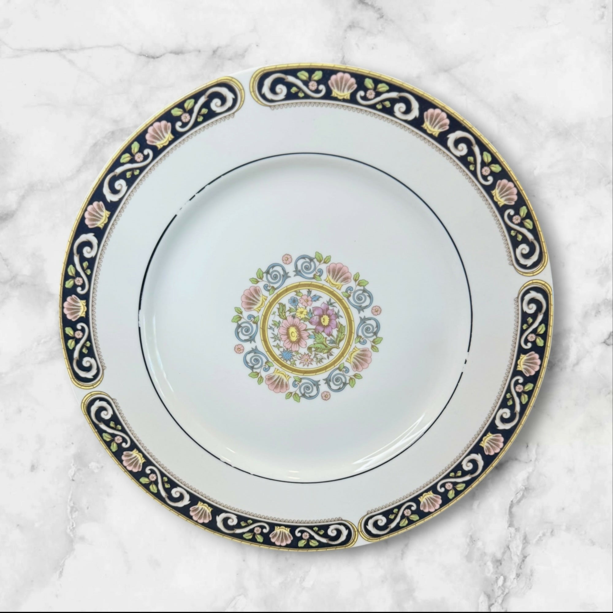 Woodmere Minners Designs Runnymede Dinner Plates | Set of 6 | Great Condition