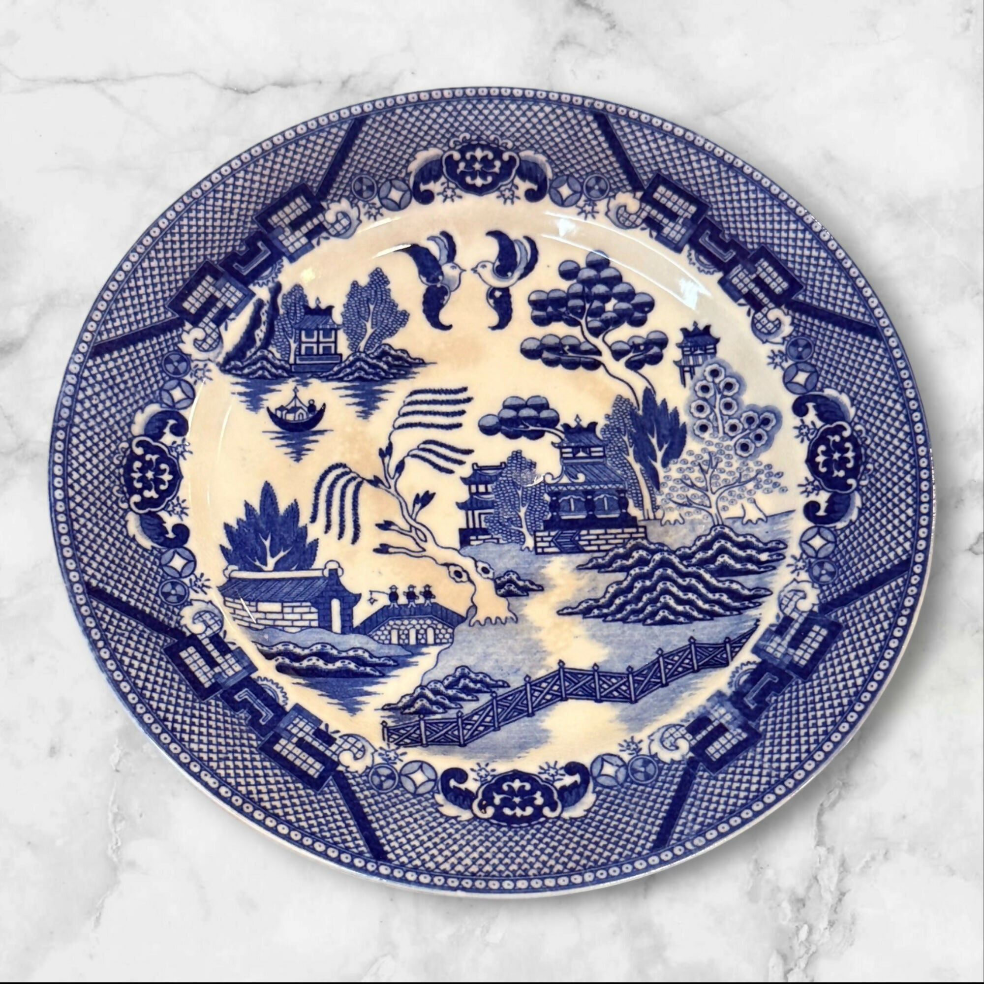 Blue Willow Fine Quality Luncheon Plates | Set of 2 | Vintage Condition