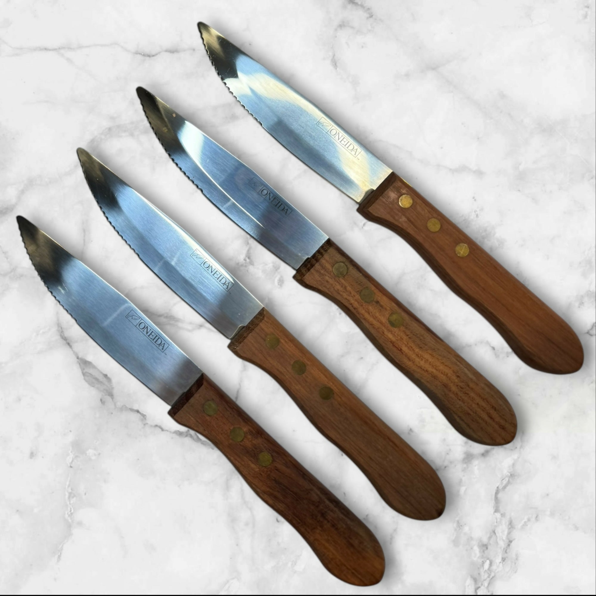 Oneida Stainless Steel Steak Knives Wood Handle | Set of 4 | Great Condition